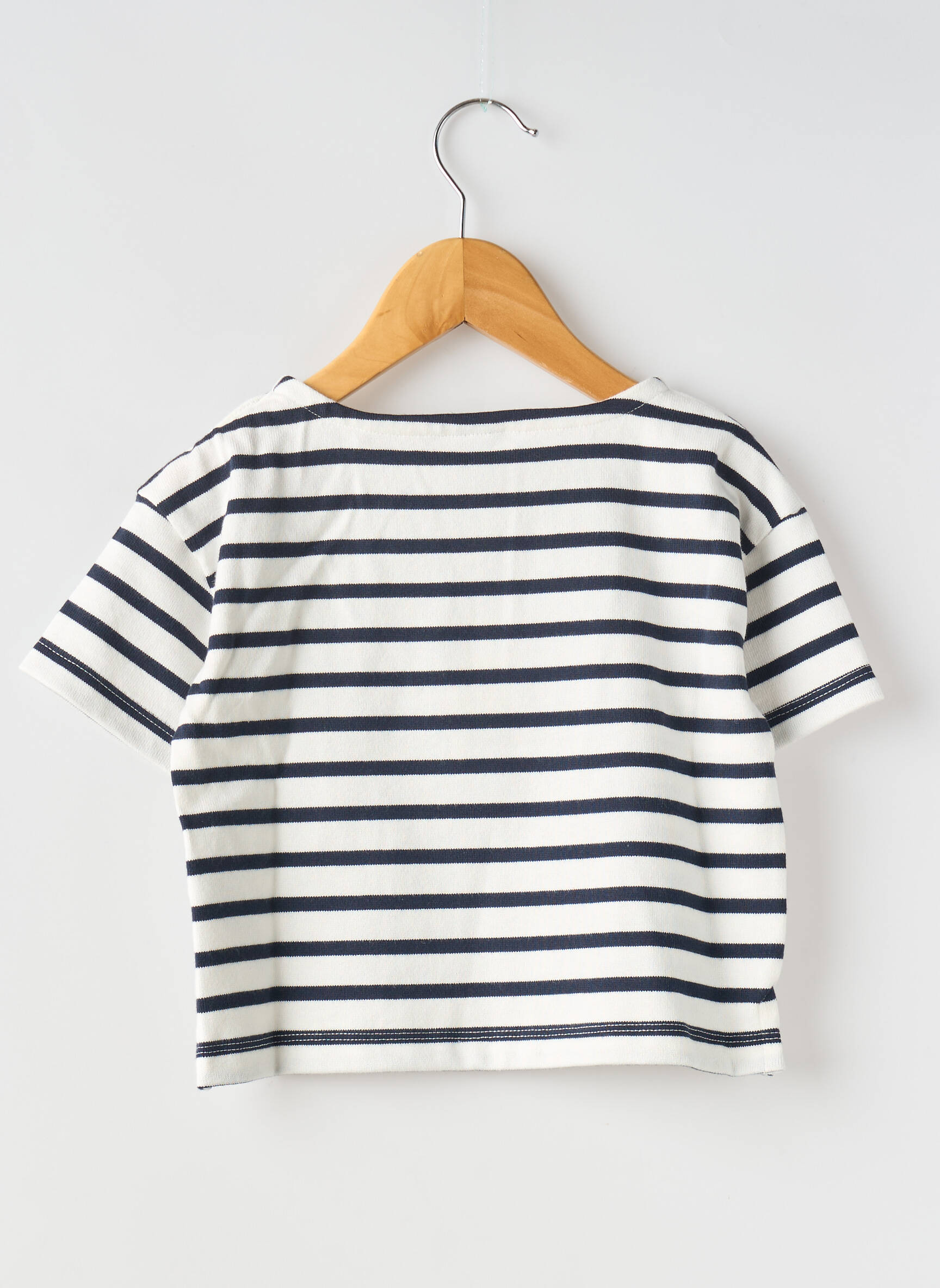 T-marškinys apvalus kaklas baltas PETIT BATEAU mergina