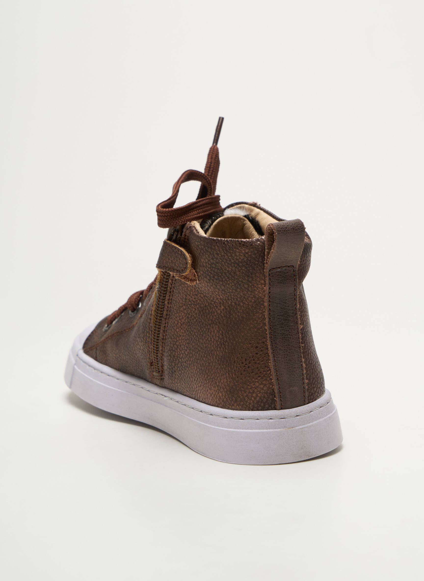 Bėgimo bateliai šnervių uždarymas apvalus mygtukas sidabrinė SHOESME mergina