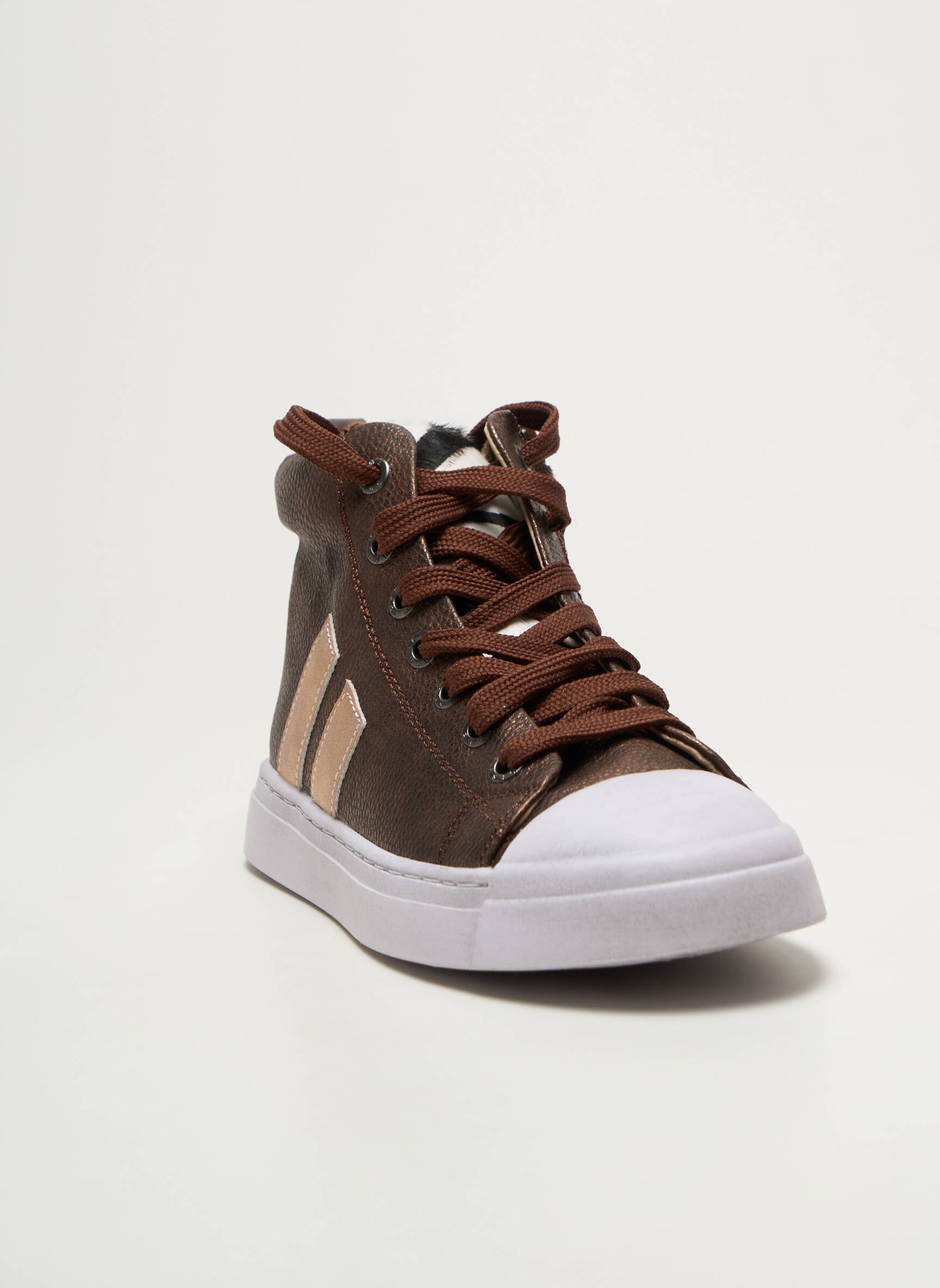Bėgimo bateliai šnervių uždarymas apvalus mygtukas sidabrinė SHOESME mergina