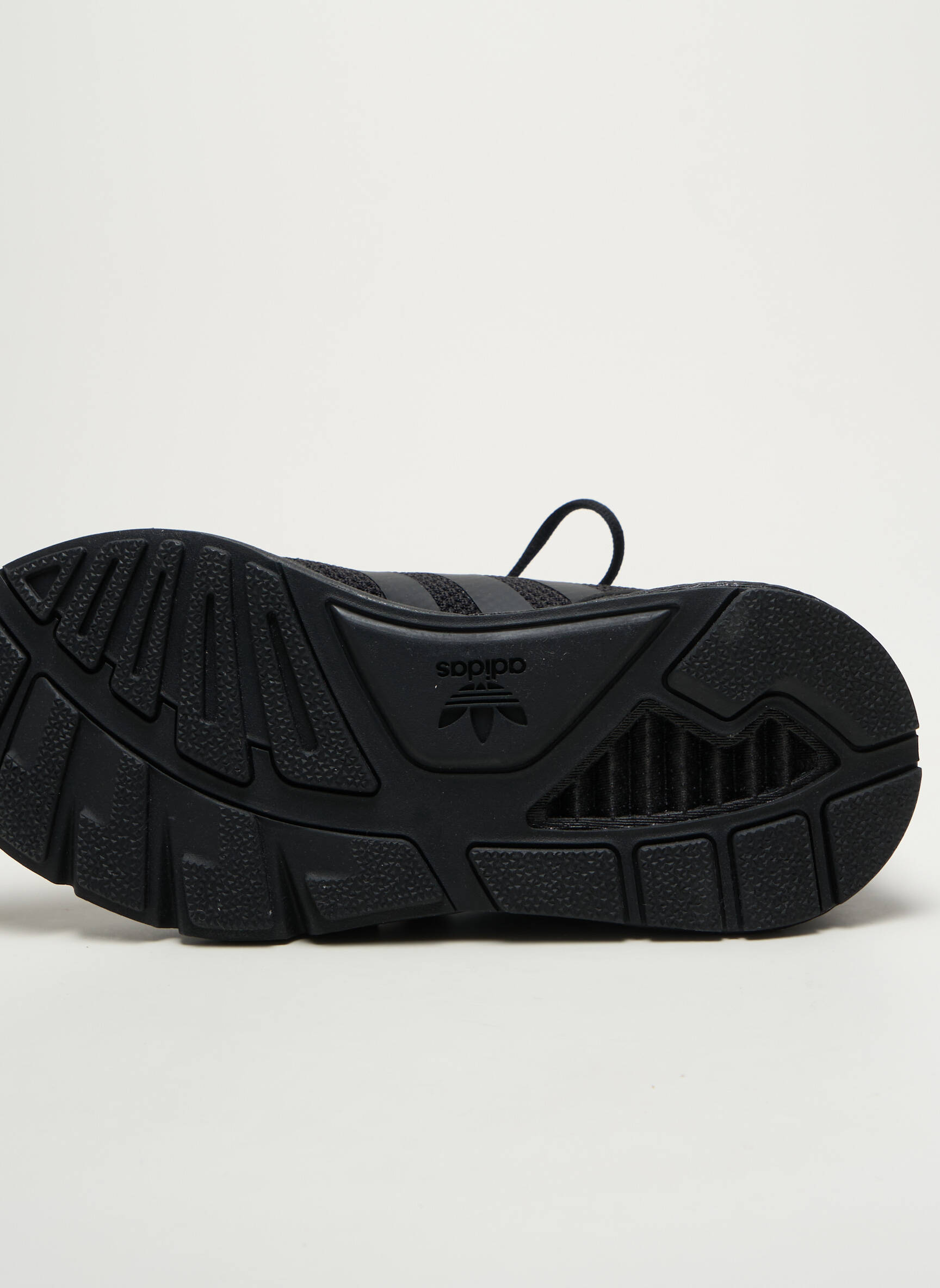 Bėgimo bateliai apvalus mygtukas apvalus mygtukas juodas ADIDAS moteris