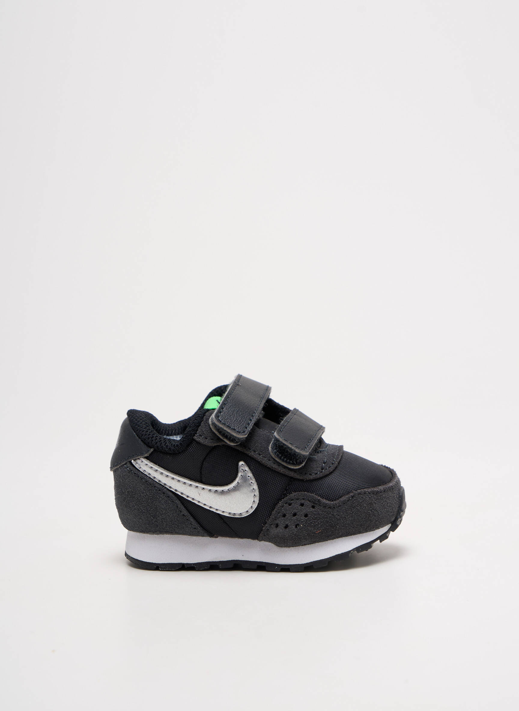 Bėgimo bateliai šnervių uždarymas juodas NIKE berniukas