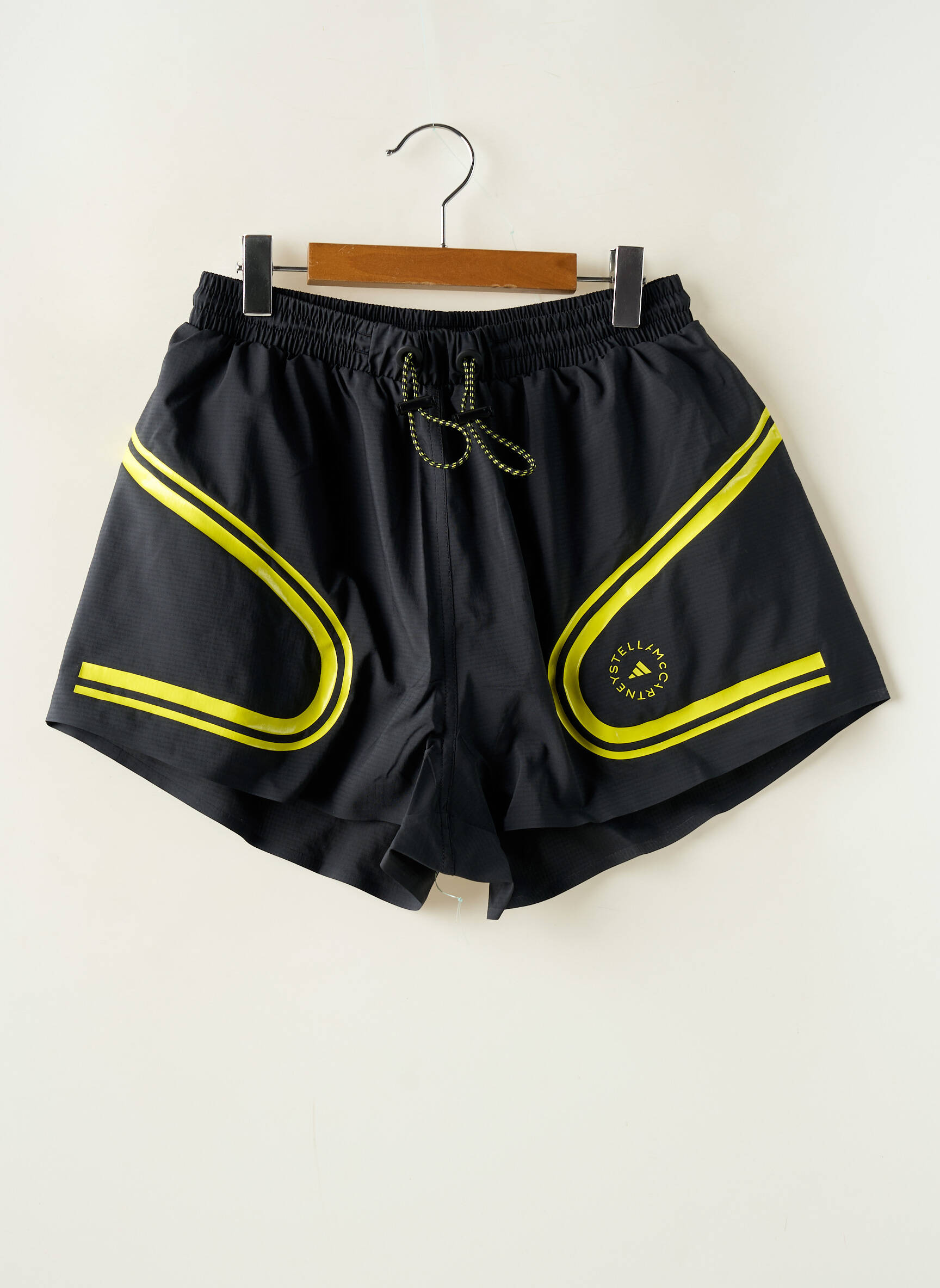 Šortas juodas ADIDAS X STELLA MC CARTNEY moteris