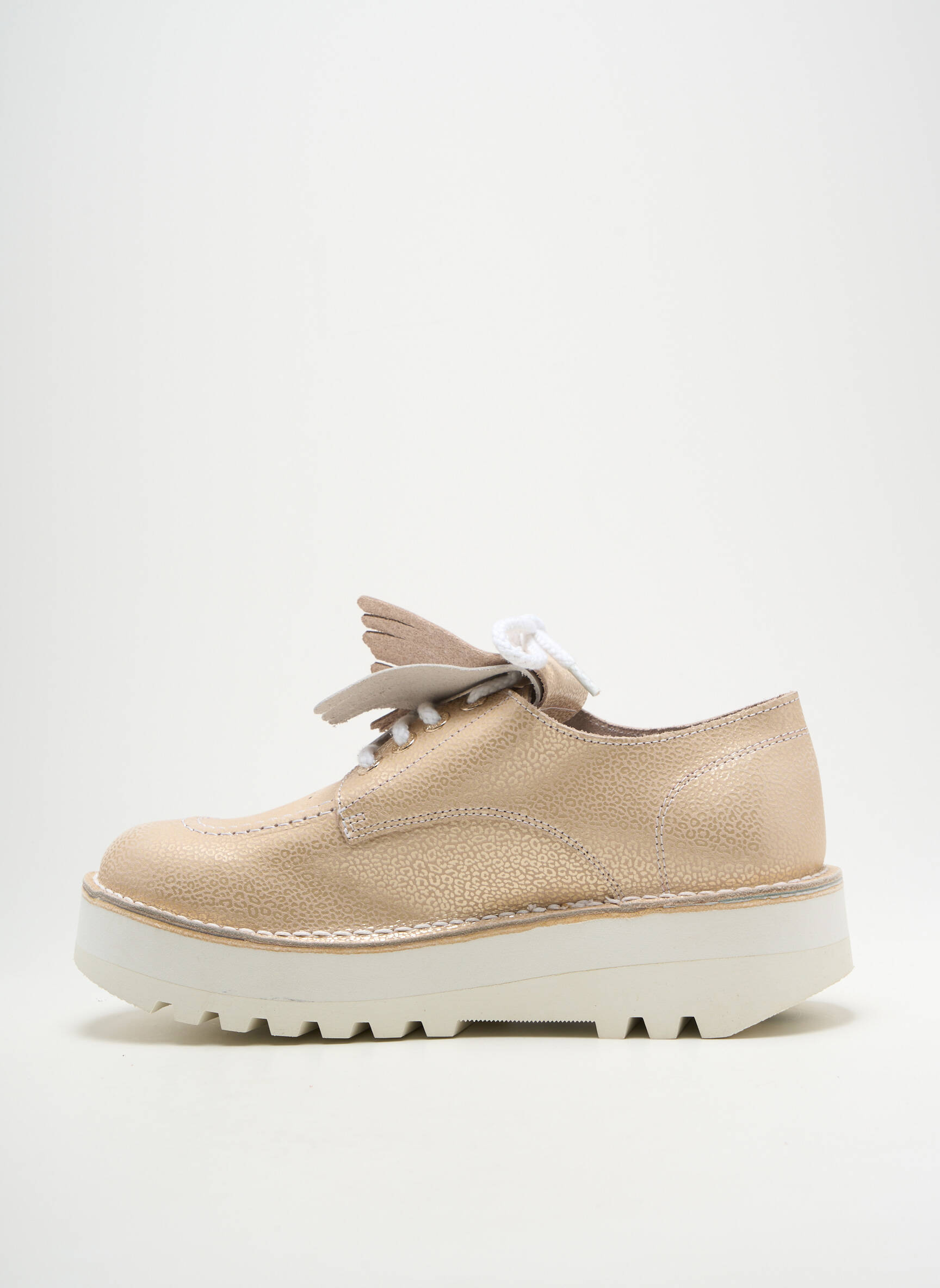 Derbiai spauda kulnas nuo 4 iki 6 cm bežinis KICKERS moteris