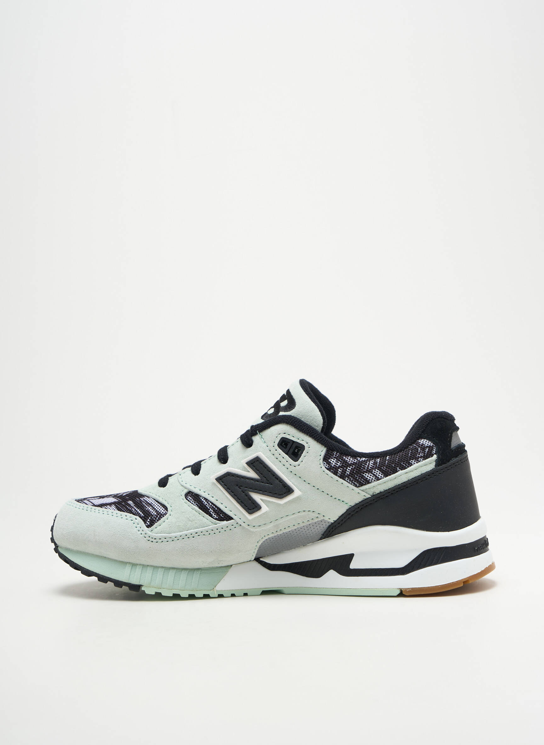 Bėgimo bateliai apvalus mygtukas plokščias kulnas iki 3 cm žalias NEW BALANCE moteris