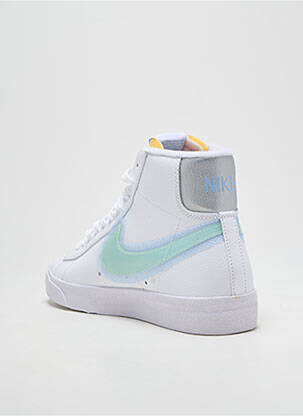 Bėgimo bateliai apvalus mygtukas plokščias kulnas iki 3 cm baltas NIKE moteris