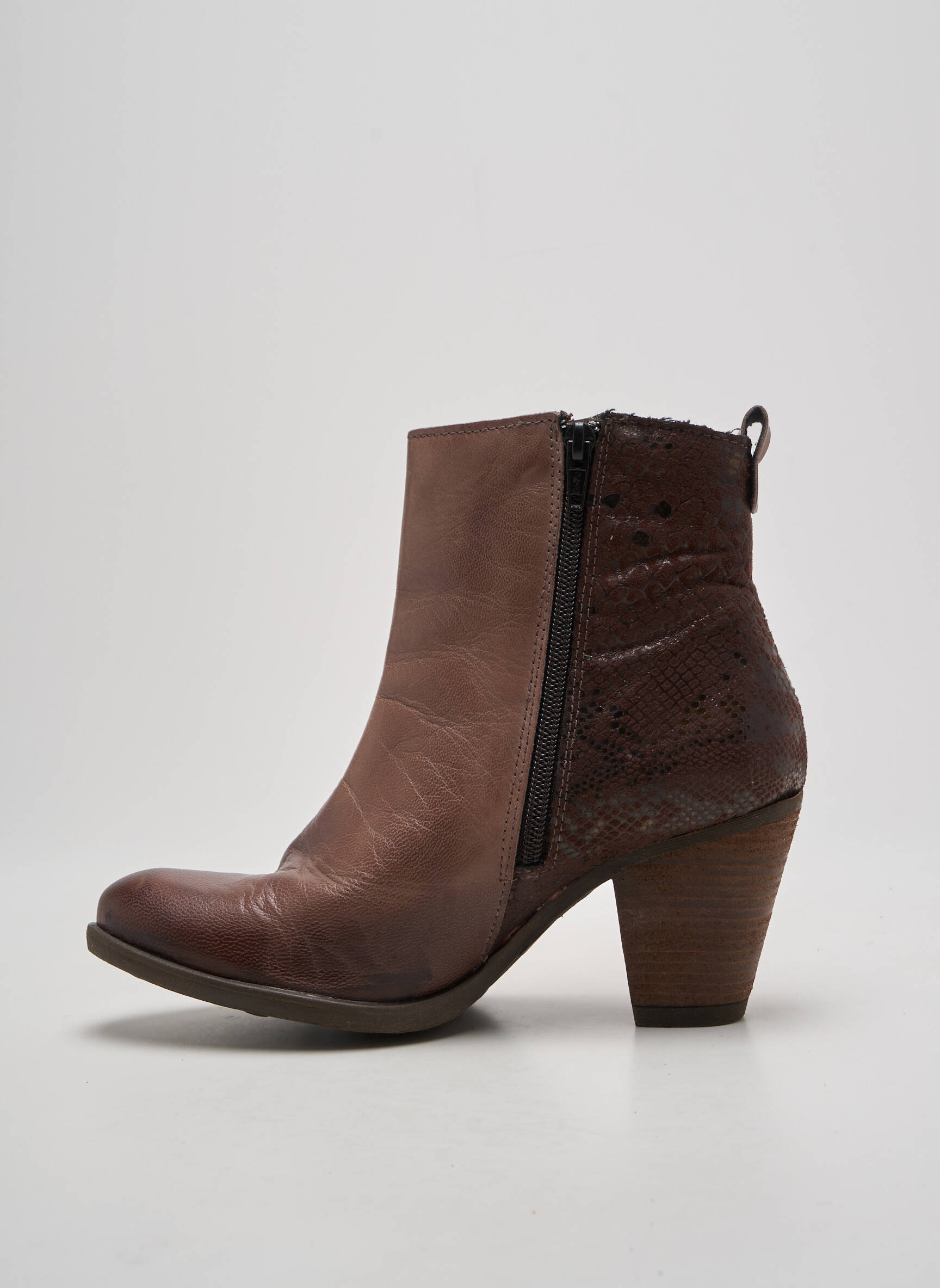 Batai/botai lygus medžiaga kulnas nuo 7 iki 9 cm rudas BERTUCHI moteris