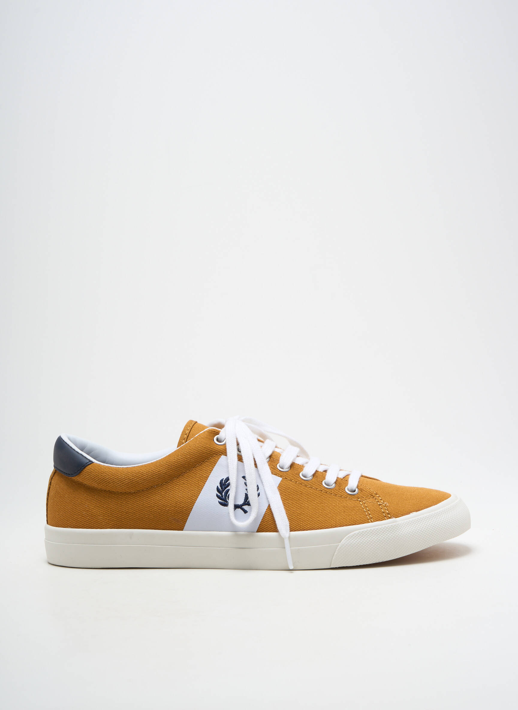 Bėgimo bateliai apvalus mygtukas apvalus mygtukas geltona FRED PERRY vyras