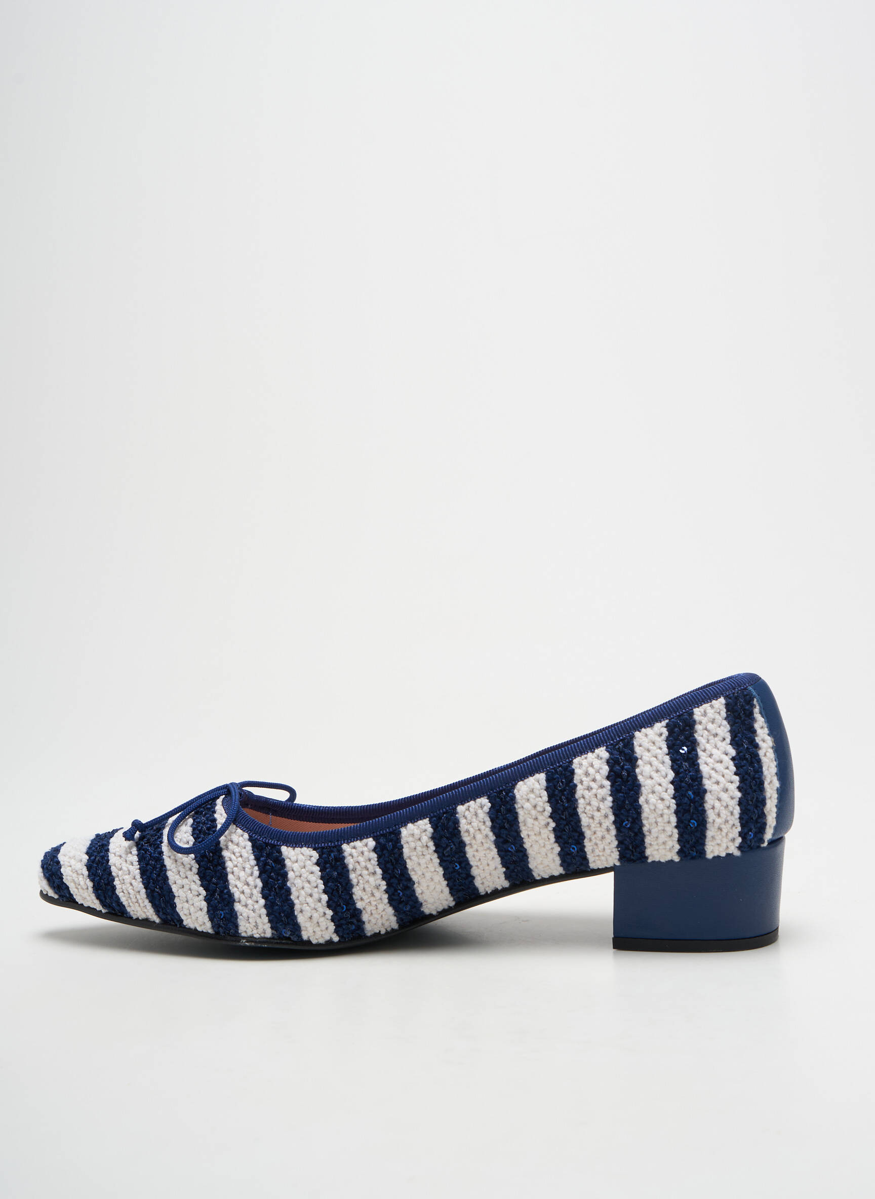 Balerinos plokščias kulnas iki 3 cm mėlyna BISUE BALLERINAS moteris