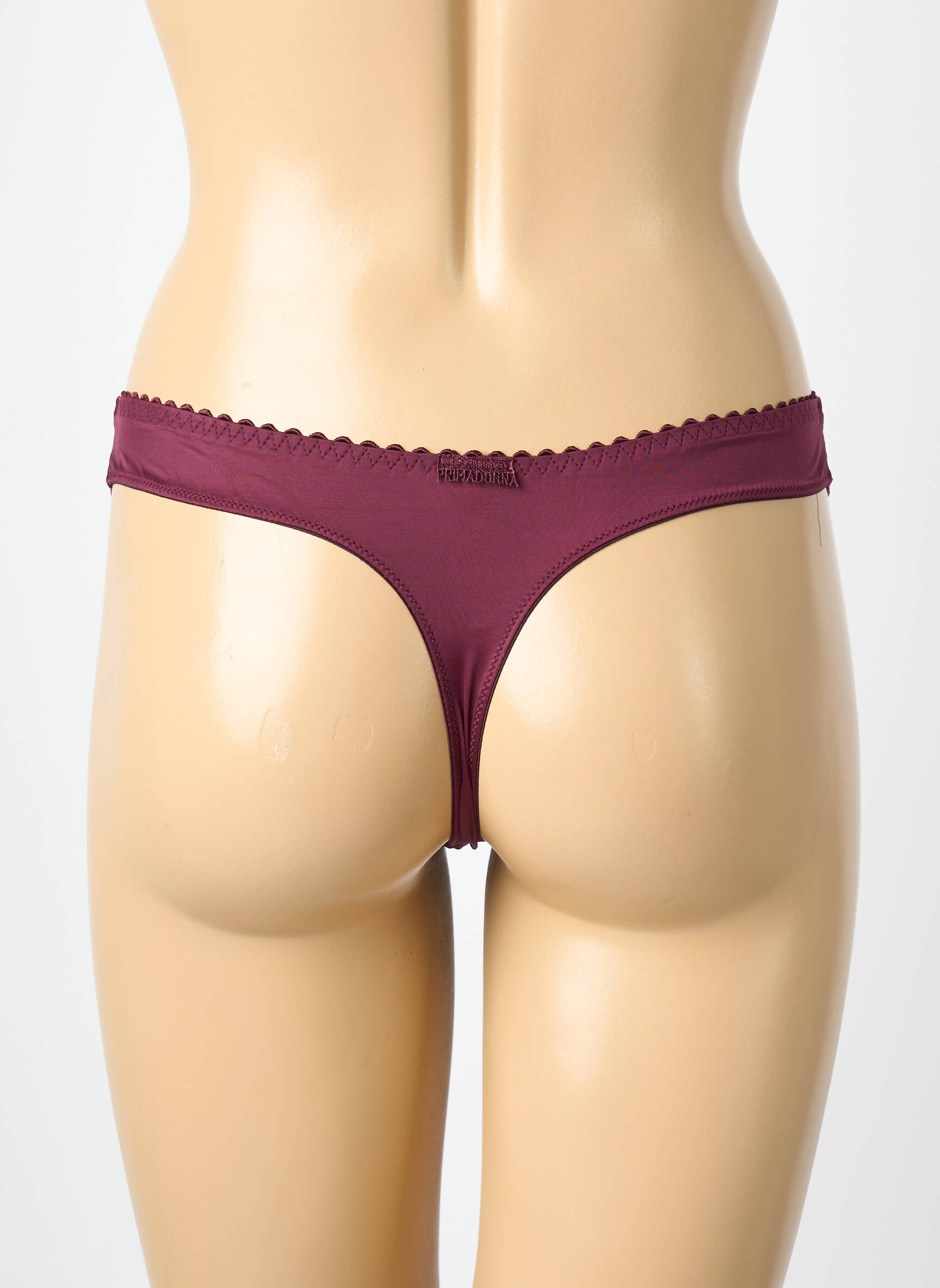 Tanga tamprumas raudona PRIMADONNA moteris