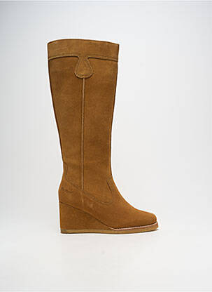 Batai nubuko audinys kulnas nuo 7 iki 9 cm rudas KICKERS moteris