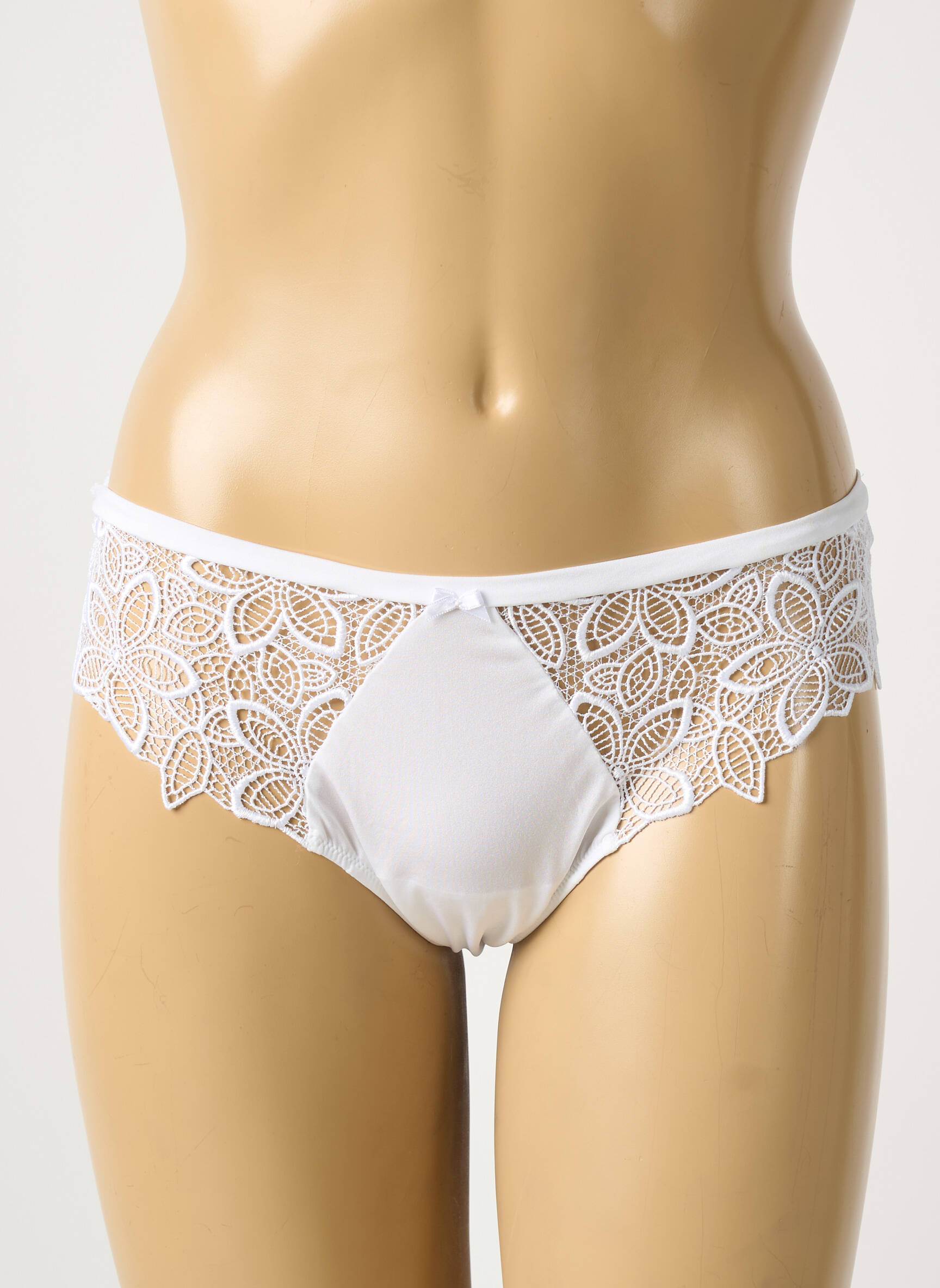 Tanga tamprumas baltas AMBRA moteris