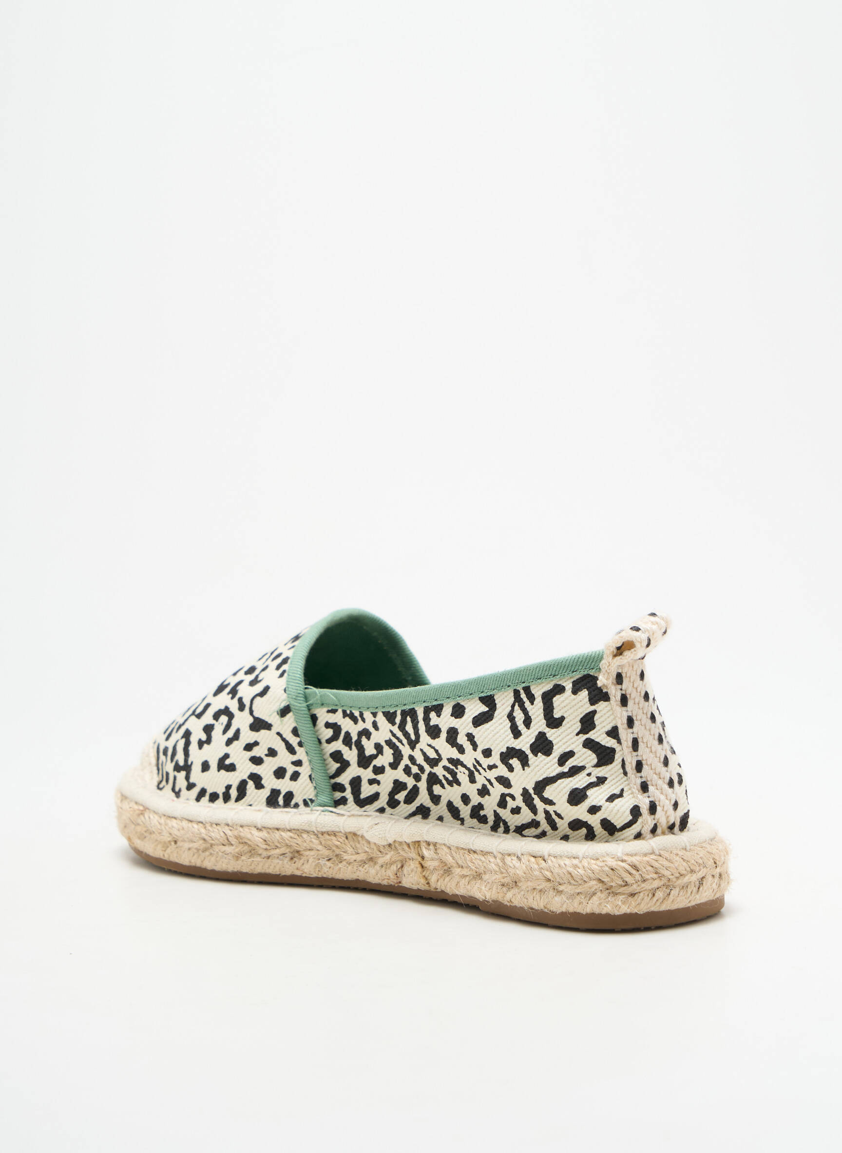 Espadrilės apvalus mygtukas plokščias kulnas iki 3 cm žalias ONLY moteris