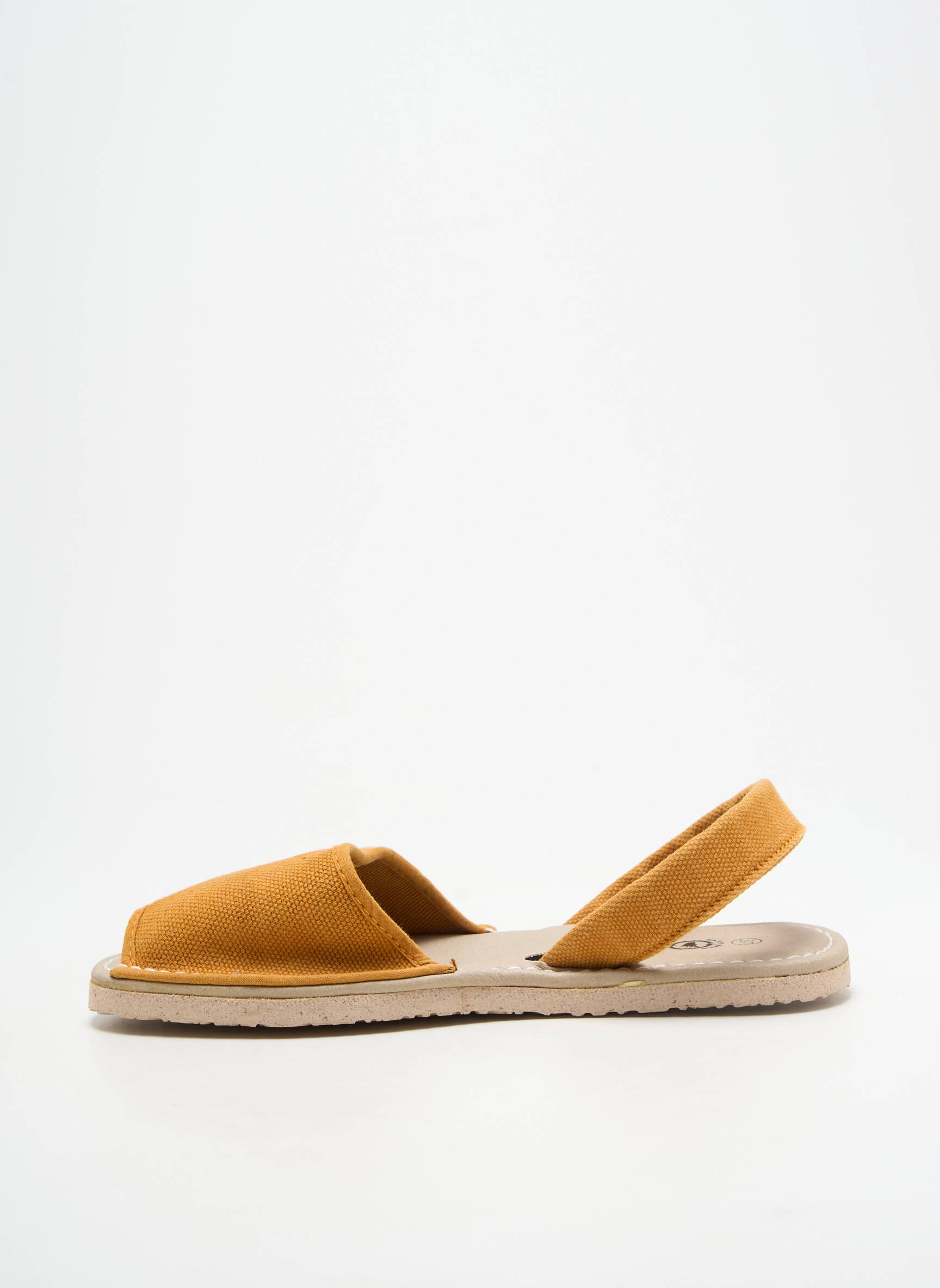 Sandalai/nu pėdos atvira pabaiga plokščias kulnas iki 3 cm oranžinė NATURAL WORLD moteris