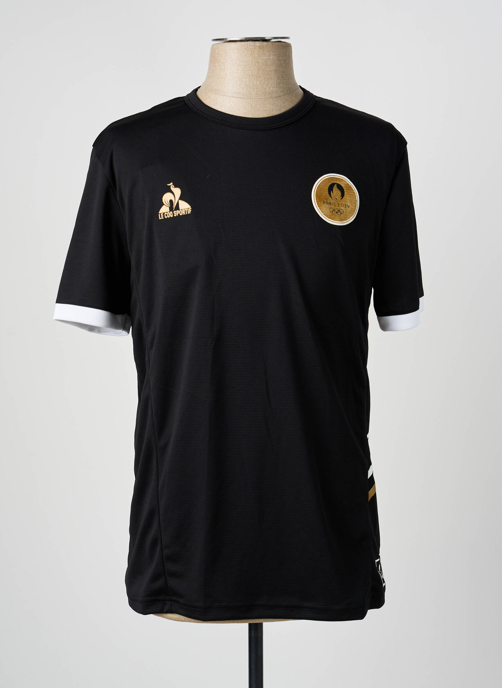 T-marškinys centrinė iškirptė trumpas rankovės juodas LE COQ SPORTIF vyras