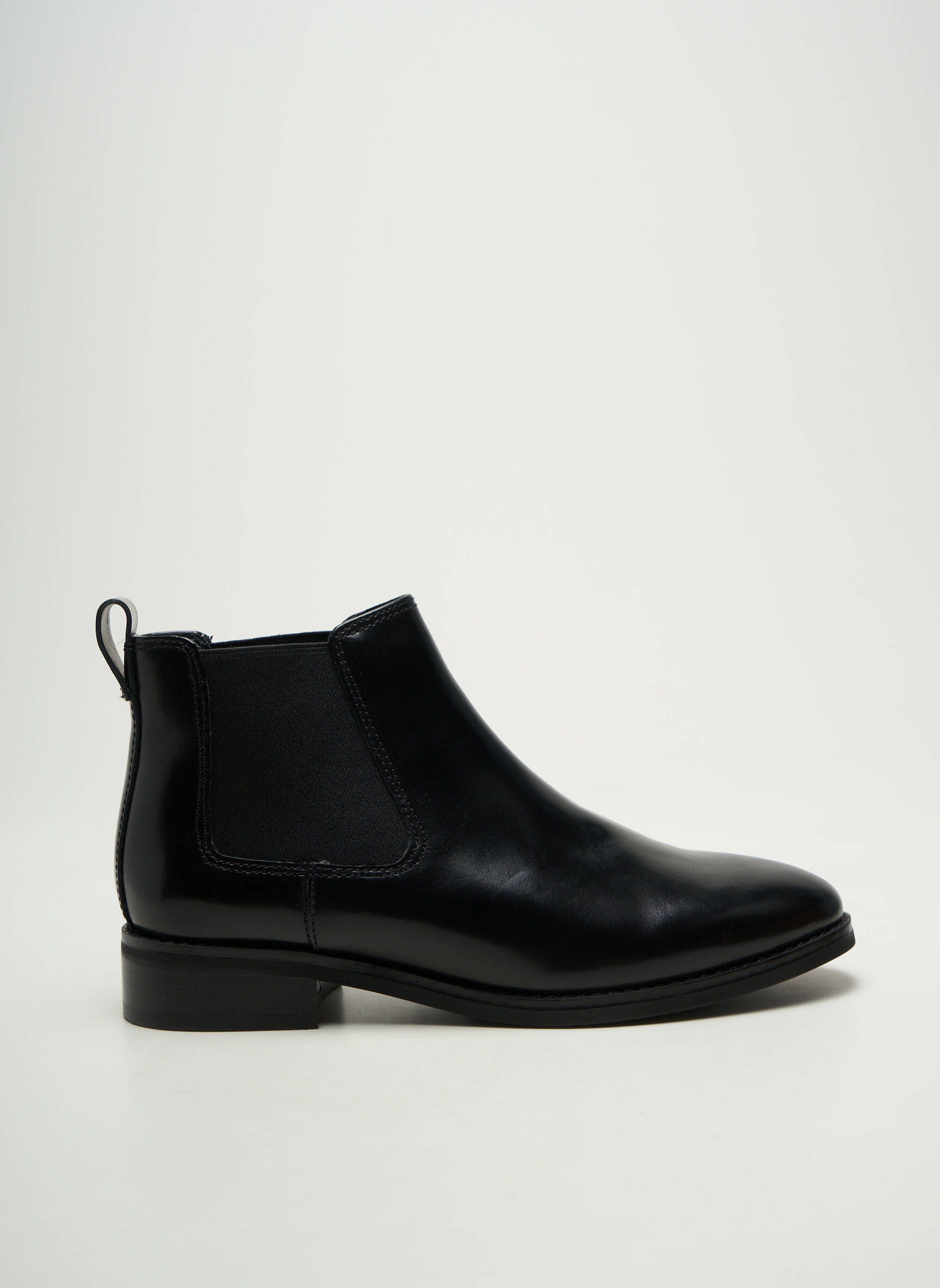 Batai/botai lygus medžiaga plokščias kulnas iki 3 cm juodas CLARKS moteris