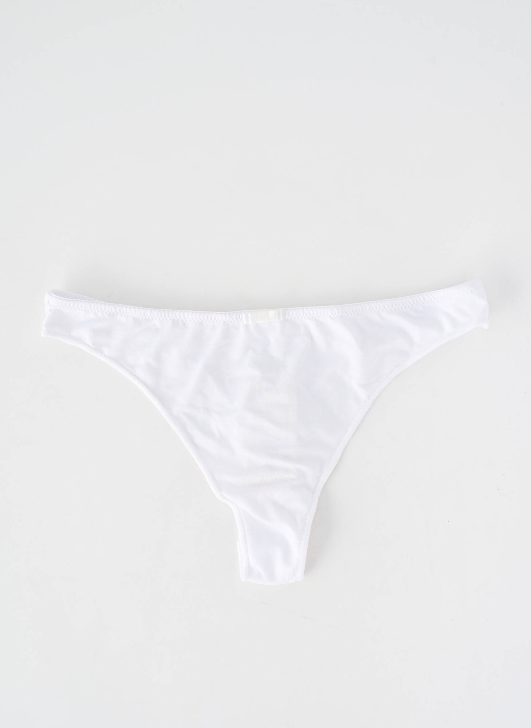 Tanga tamprumas baltas LUNA moteris