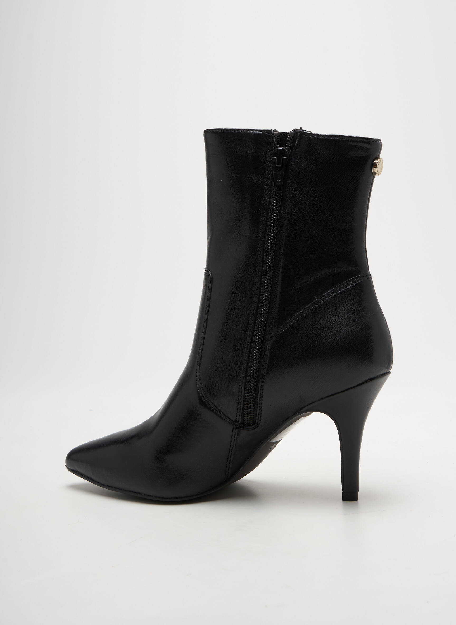 Batai/botai lygus medžiaga kulnas nuo 7 iki 9 cm juodas STEVE MADDEN moteris