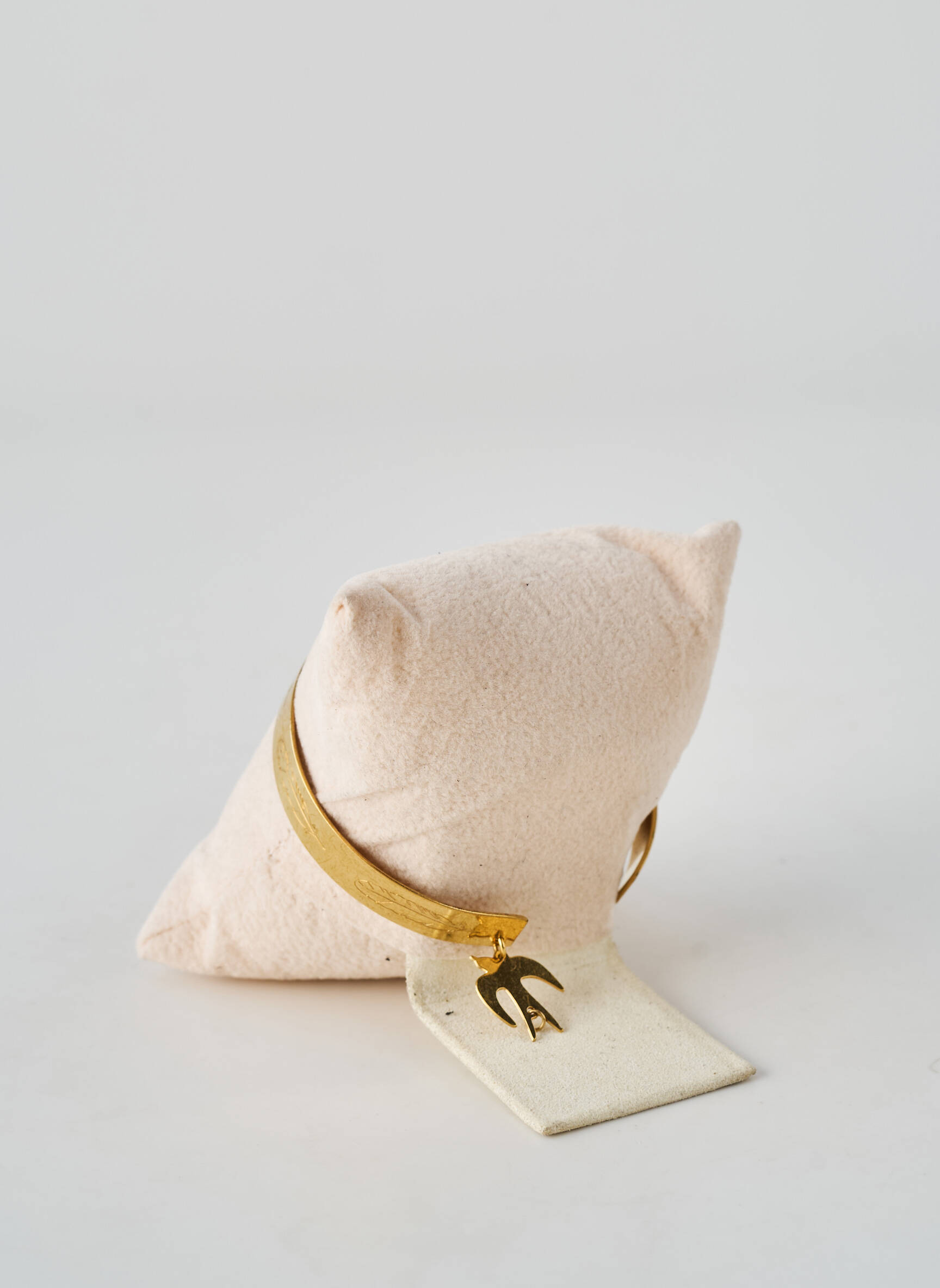 Apyrankė manžetė metalai auksas KA moteris