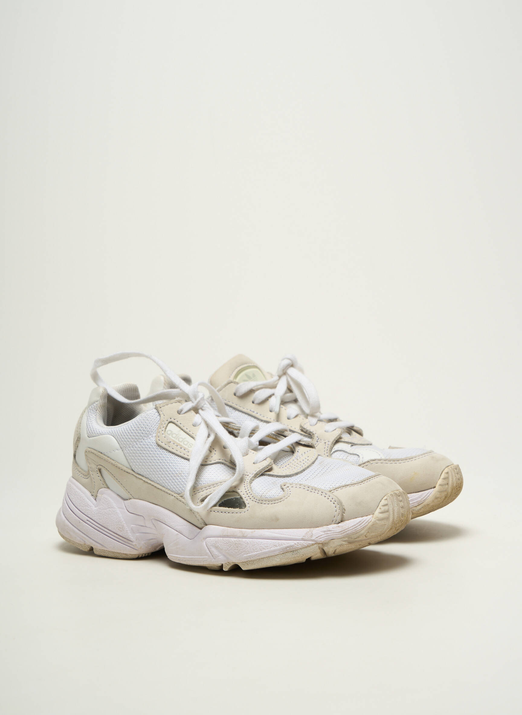 Bėgimo bateliai apvalus mygtukas kulnas nuo 4 iki 6 cm baltas ADIDAS moteris