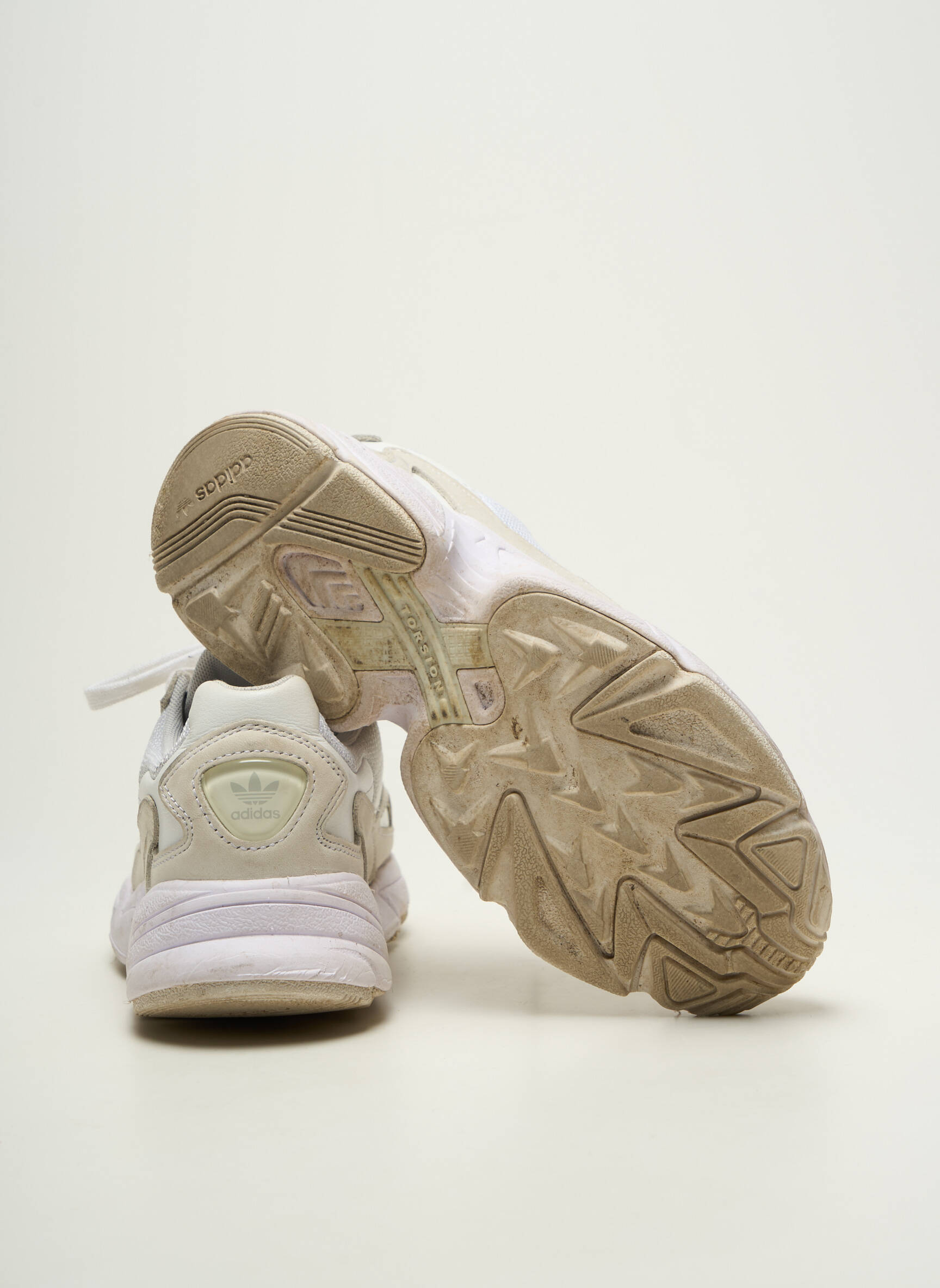 Bėgimo bateliai apvalus mygtukas kulnas nuo 4 iki 6 cm baltas ADIDAS moteris