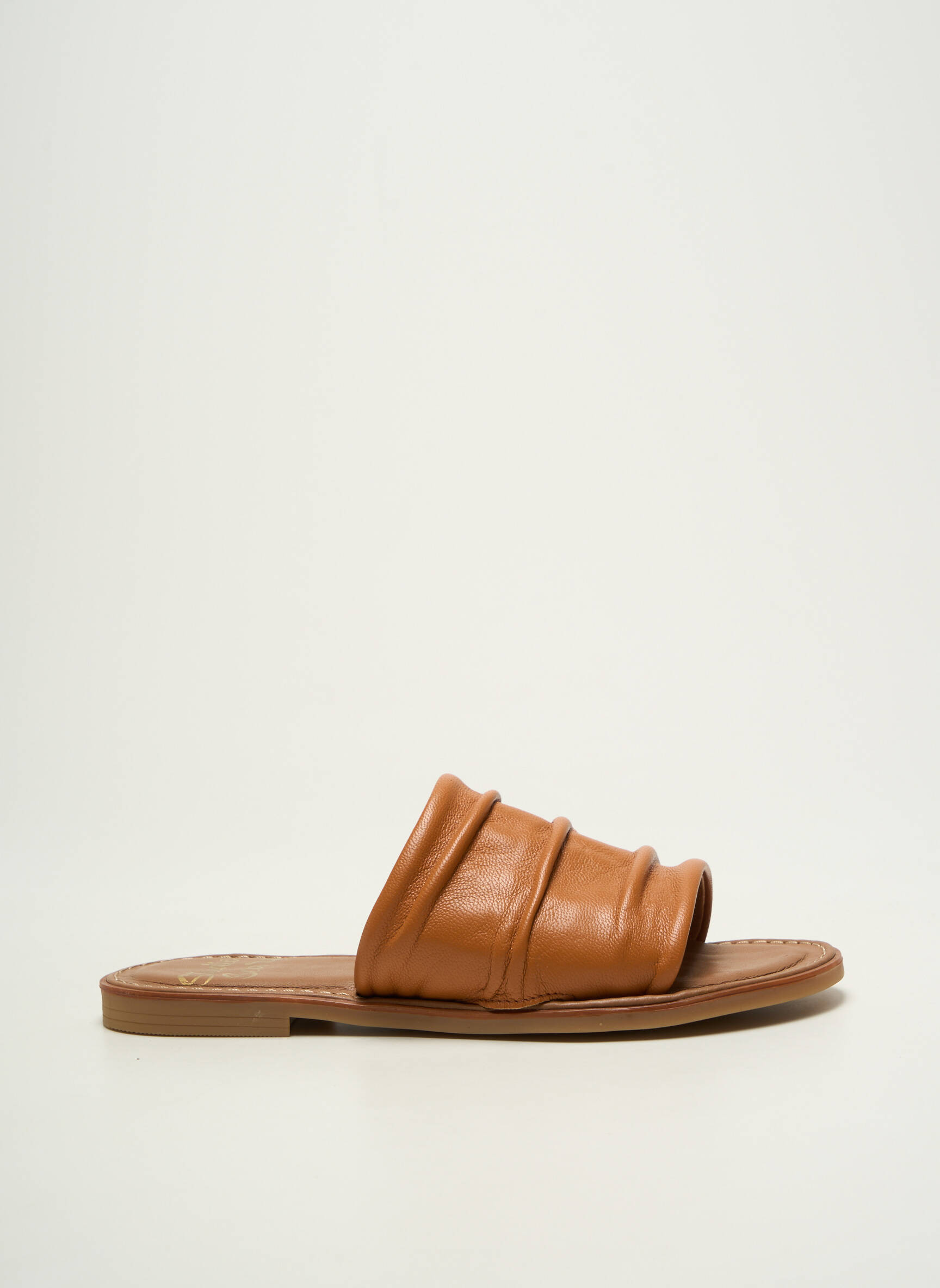 Mule/sabotai chiquet plokščias kulnas iki 3 cm rudas STUDIO SCARPE moteris