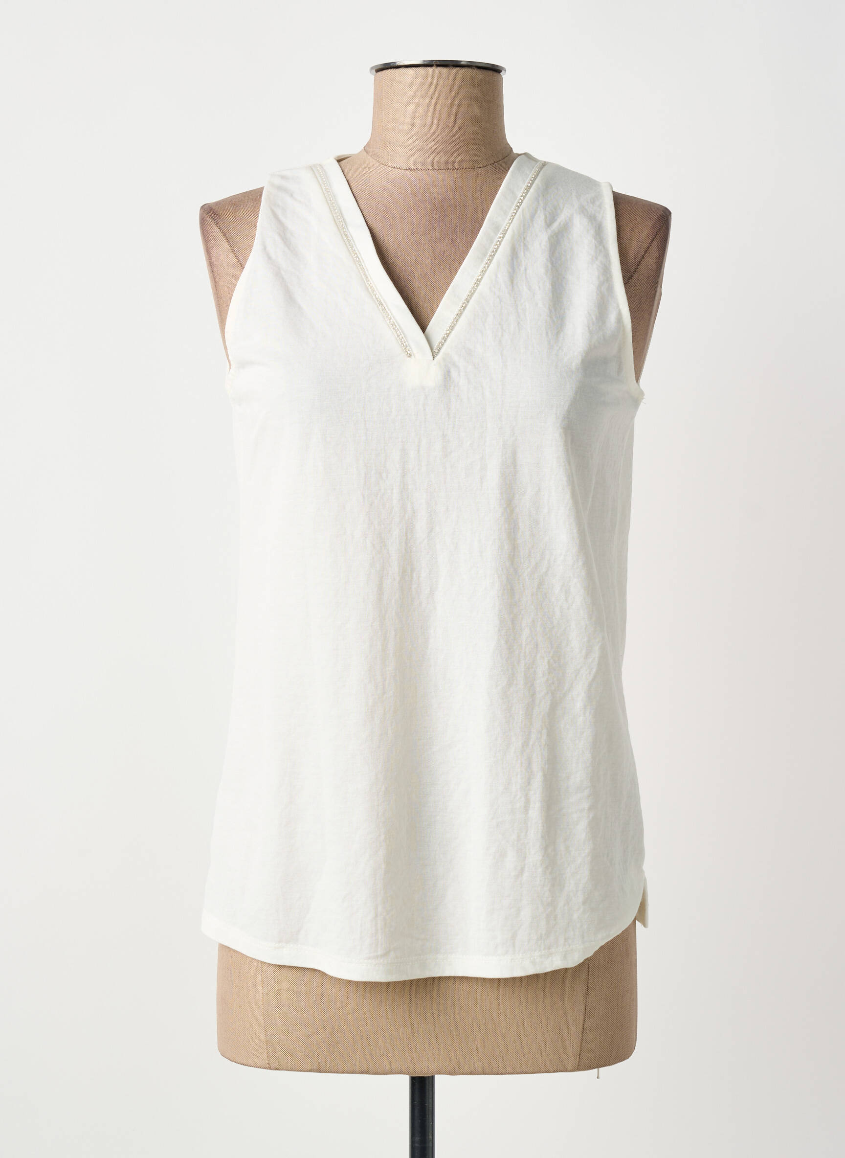 Viršūnė col v be rankų bežinis TINTA STYLE moteris