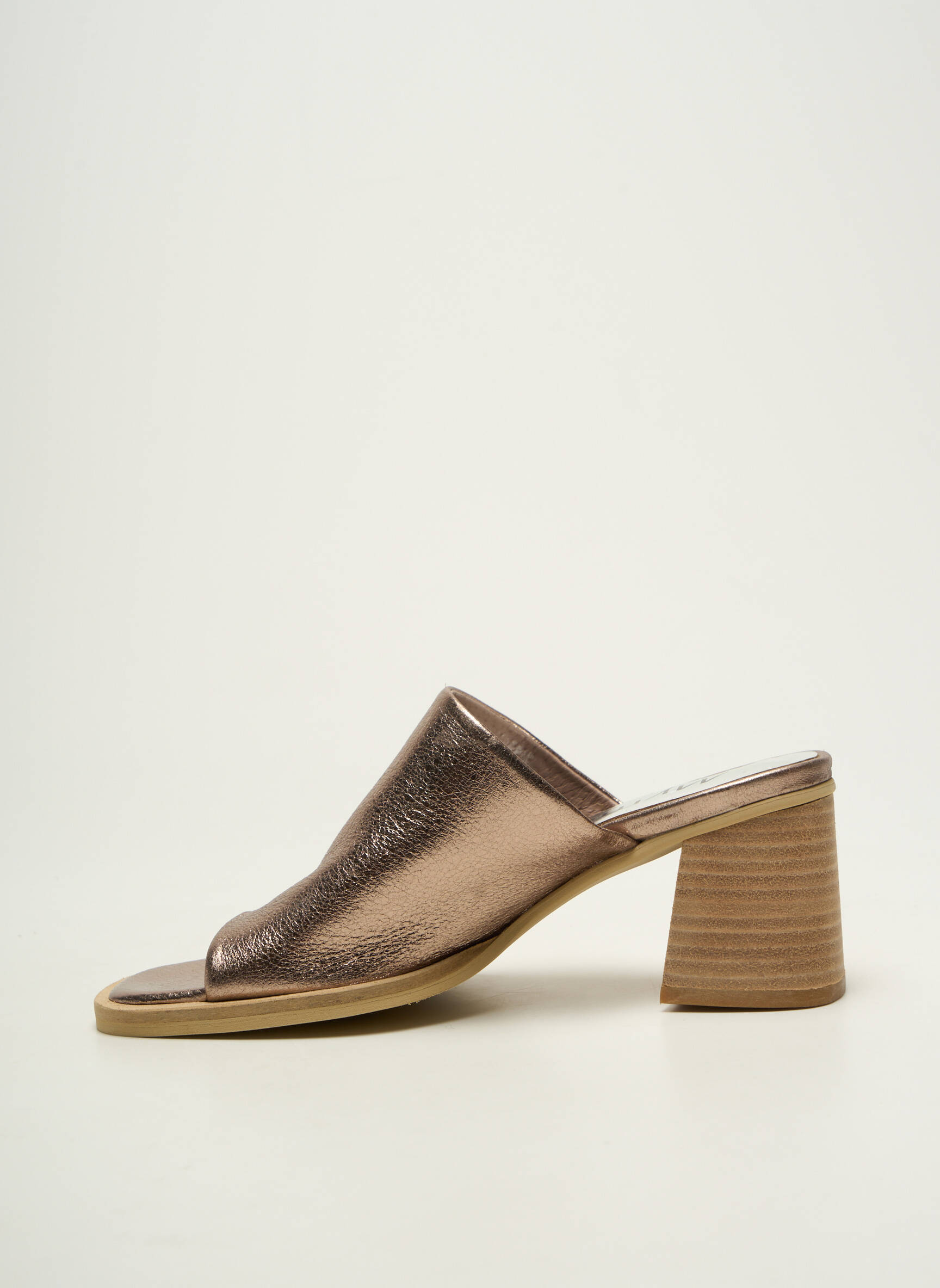 Mule/sabotai lygus audinys kulnas nuo 4 iki 6 cm rudas MYMA moteris
