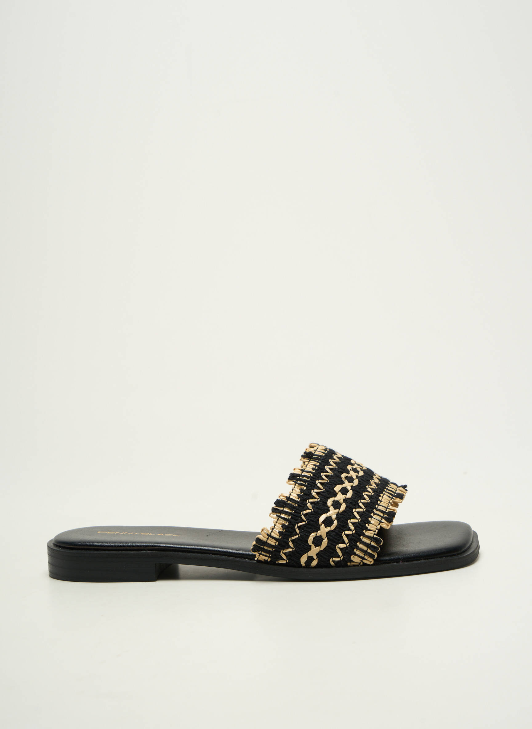 Mule/sabotai chiquet plokščias kulnas iki 3 cm juodas PENNYBLACK moteris