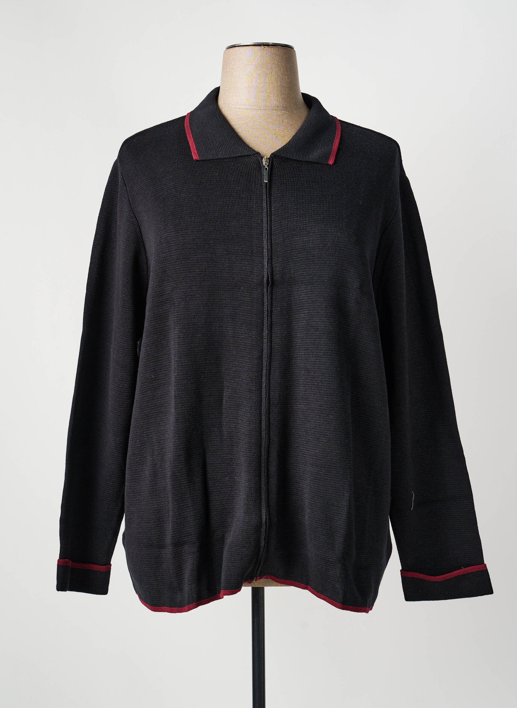 Kasdienis švarkas tiesi kirpimas juodas SHEEGO moteris
