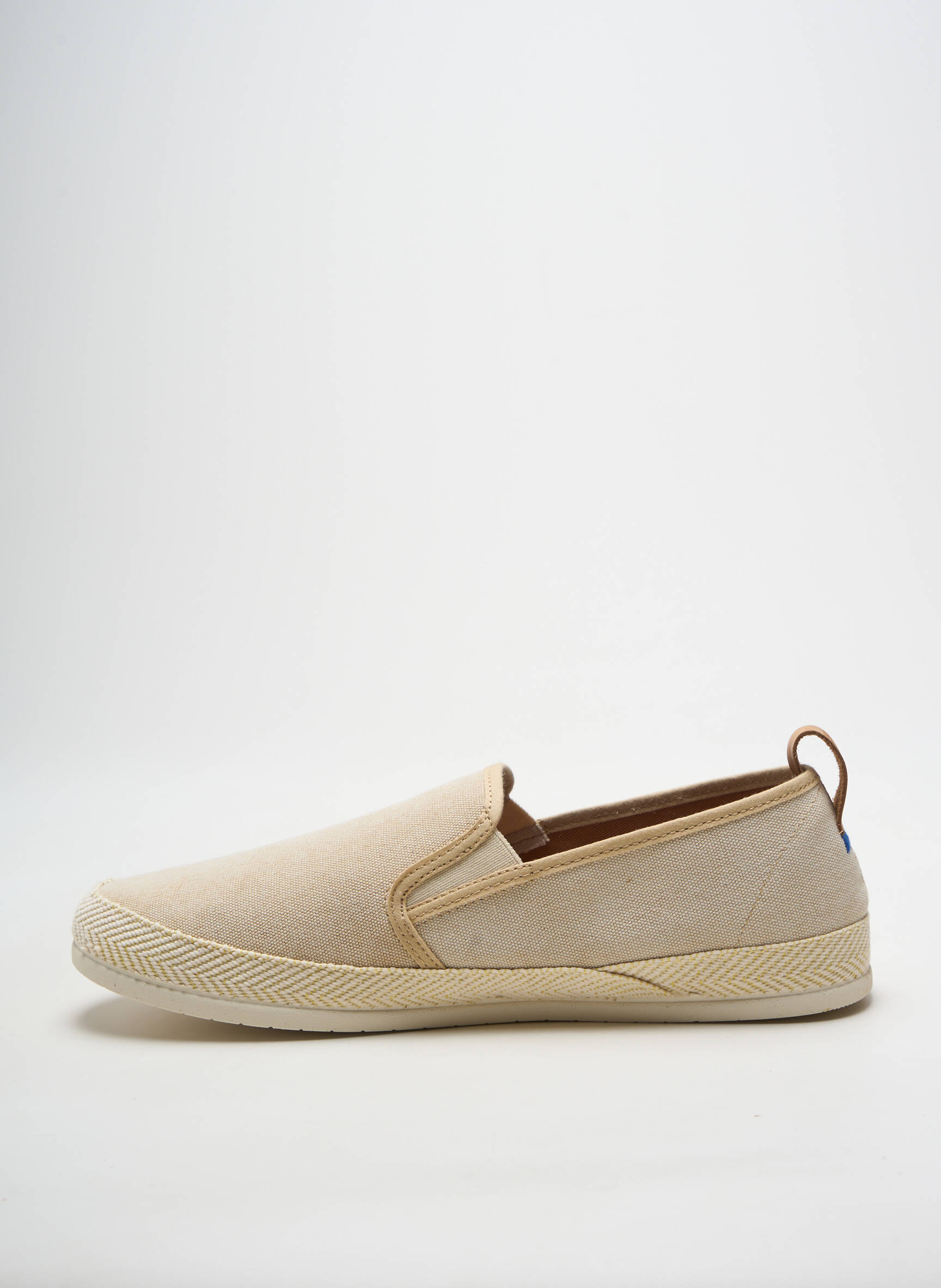 Slip-on batai apvalus mygtukas apvalus mygtukas bežinis VERBENAS vyras