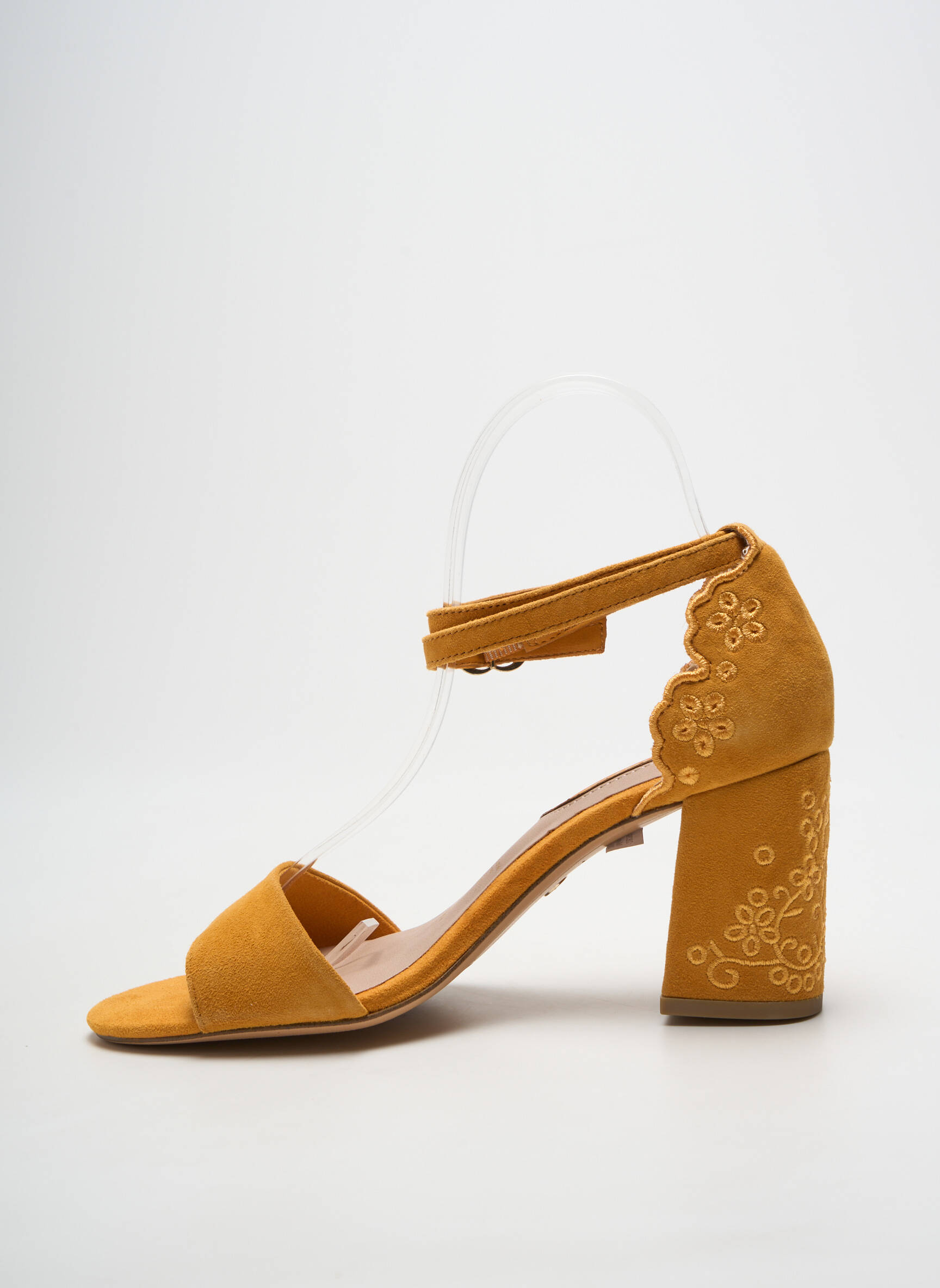 Sandalai/nu pėdos užsegimas su kaklo detalėmis kulnas nuo 7 iki 9 cm geltona TAMARIS moteris