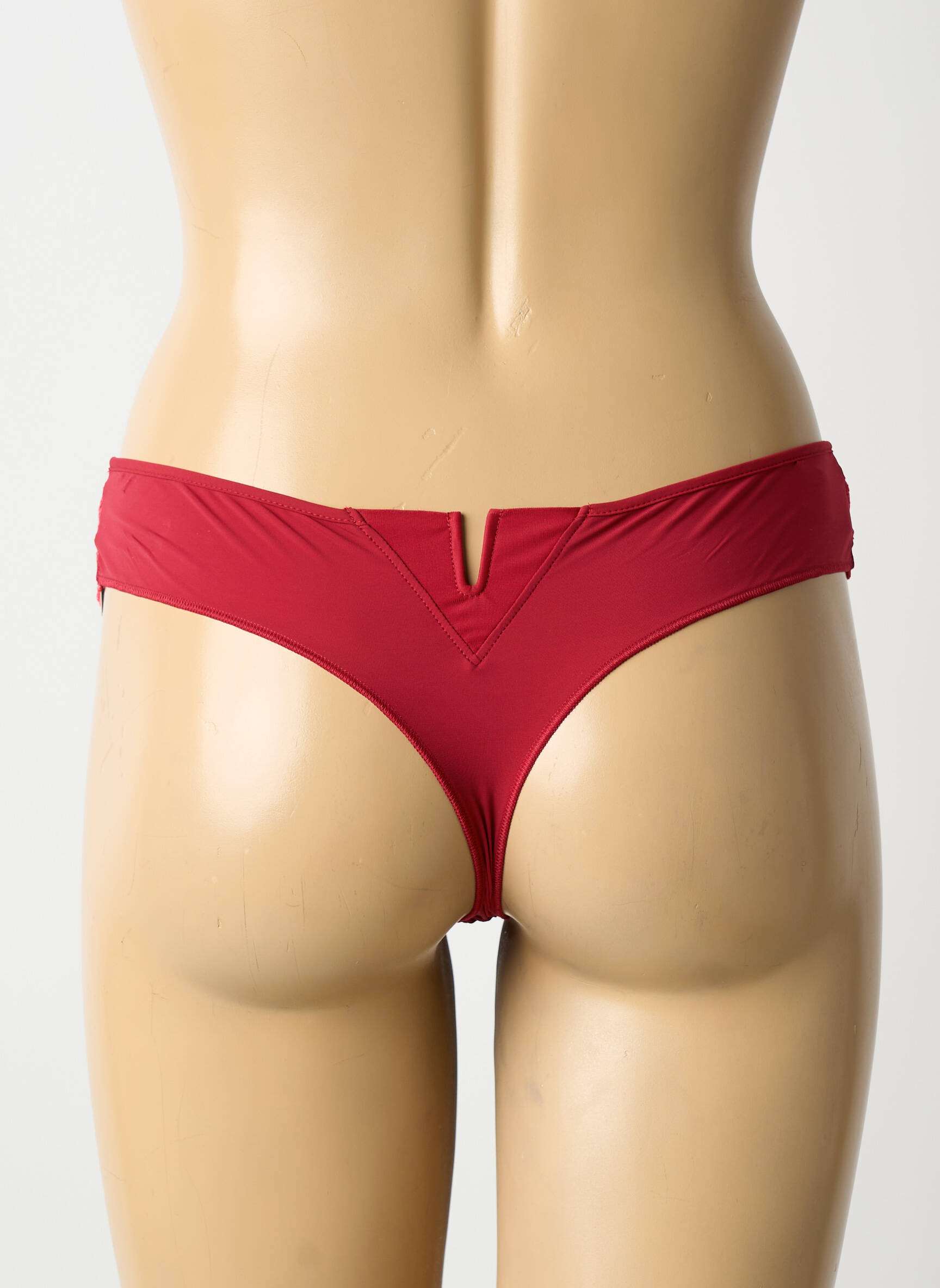 Tanga tamprumas raudona SIMONE PERELE moteris