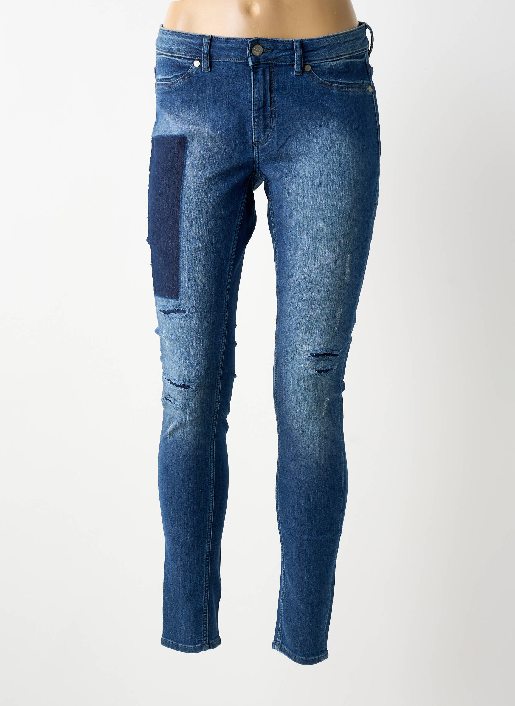 Lieknos džinsai nusidėvėjęs ir išblukęs efektas maža dydžio mėlyna CHEAP MONDAY moteris