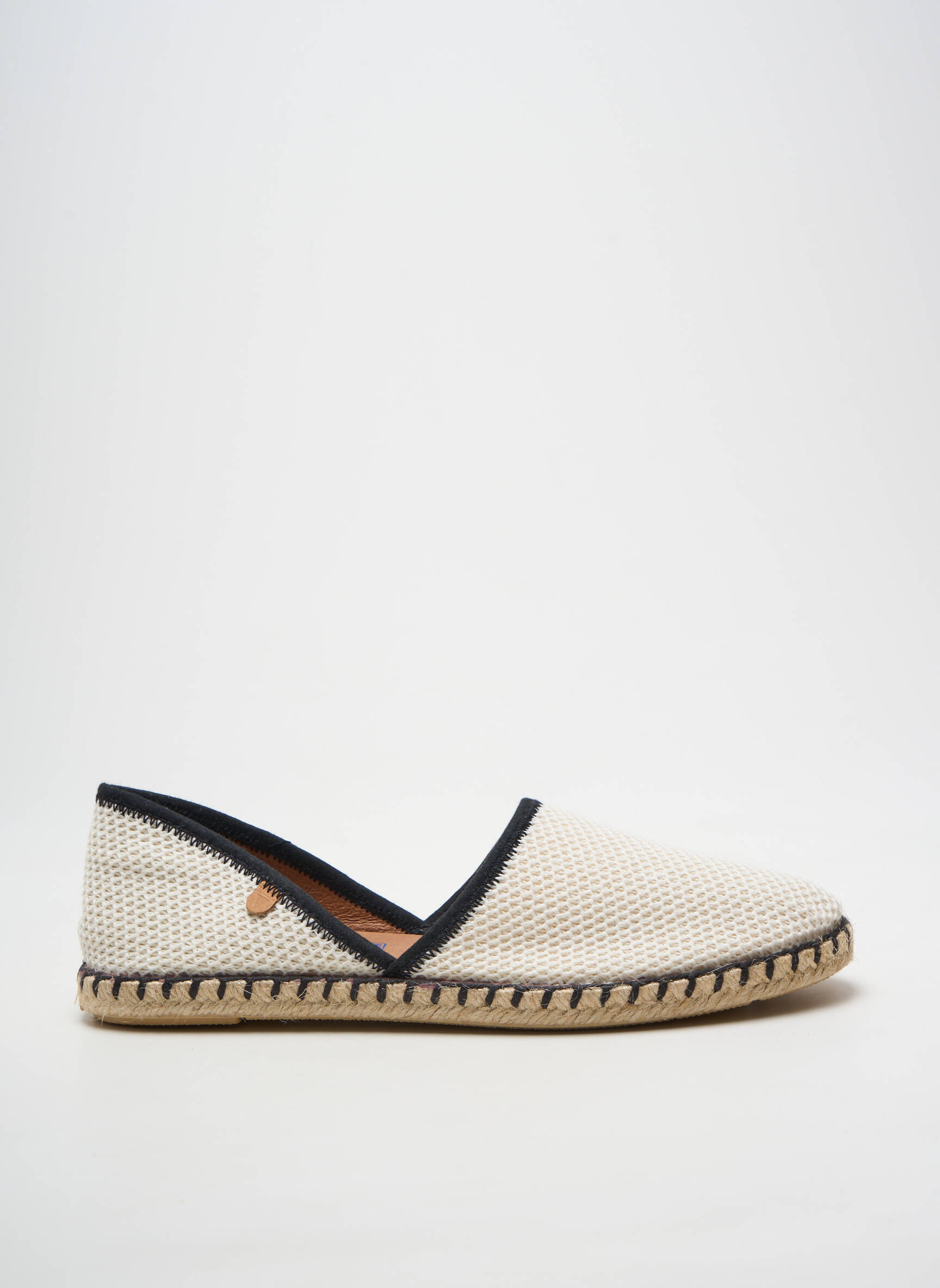 Espadrilės apvalus mygtukas plokščias kulnas iki 3 cm bežinis VERBENAS moteris
