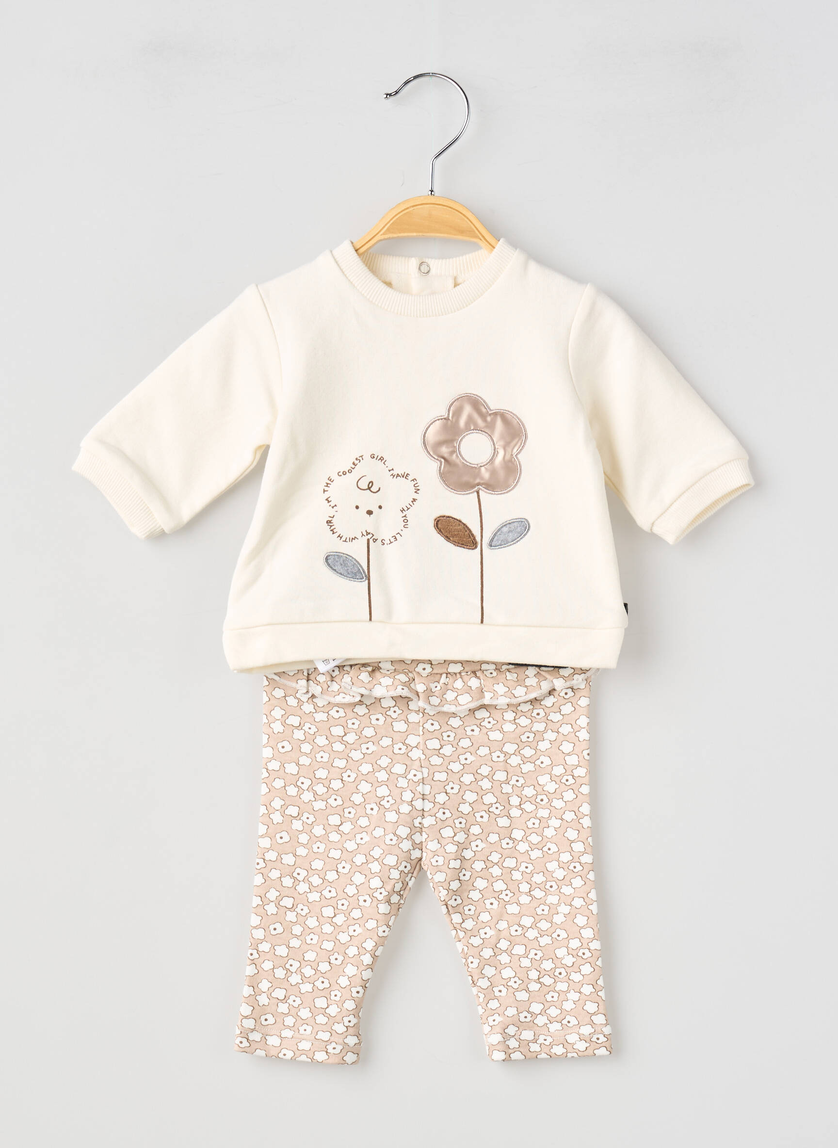 Kelnaičių rinkinys t-marškiniai tipo viršus bežinis MAYORAL mergina