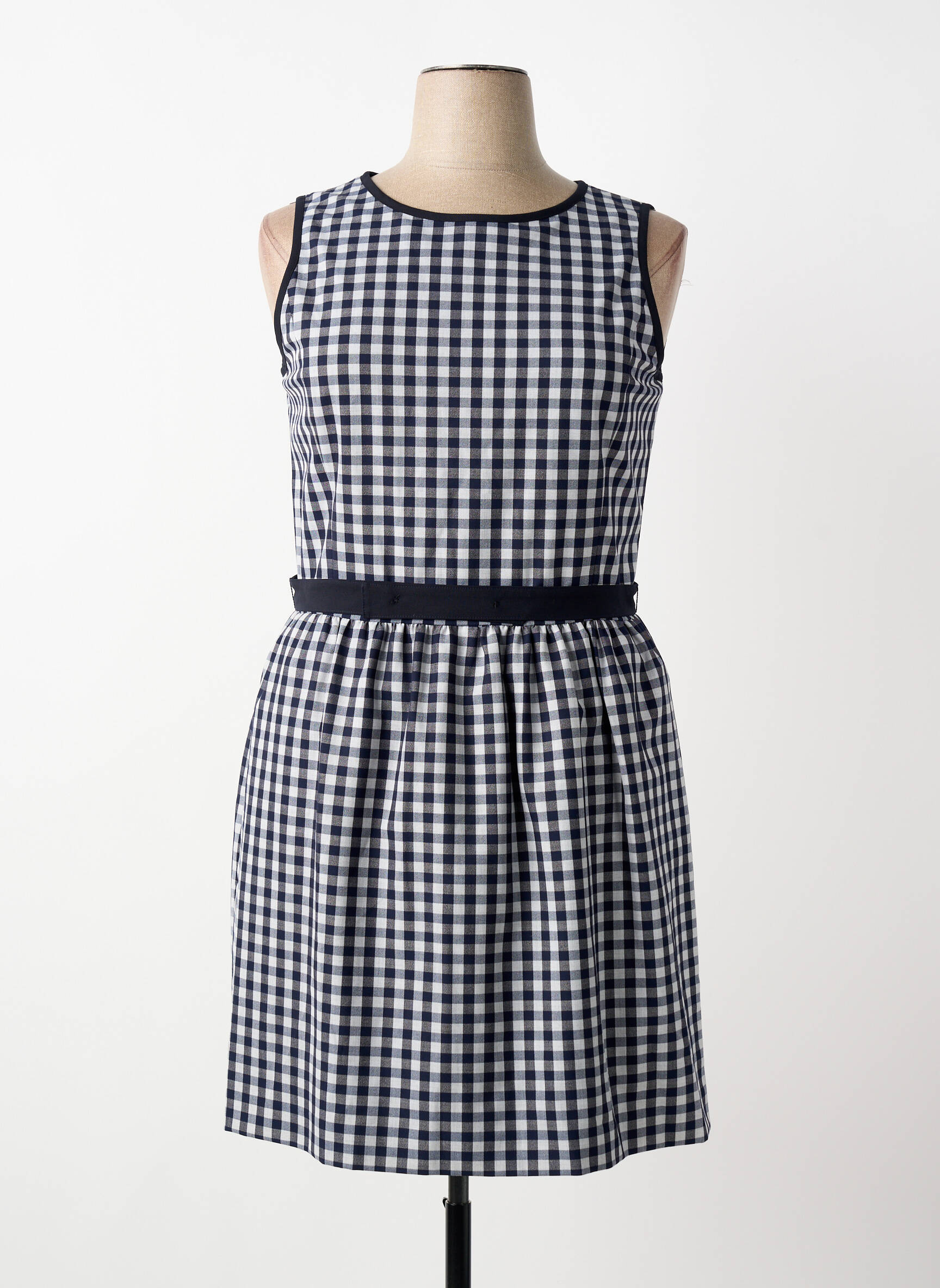 Pusilgių suknelė fantazijos raštas be rankų juodas BROOKS BROTHERS moteris