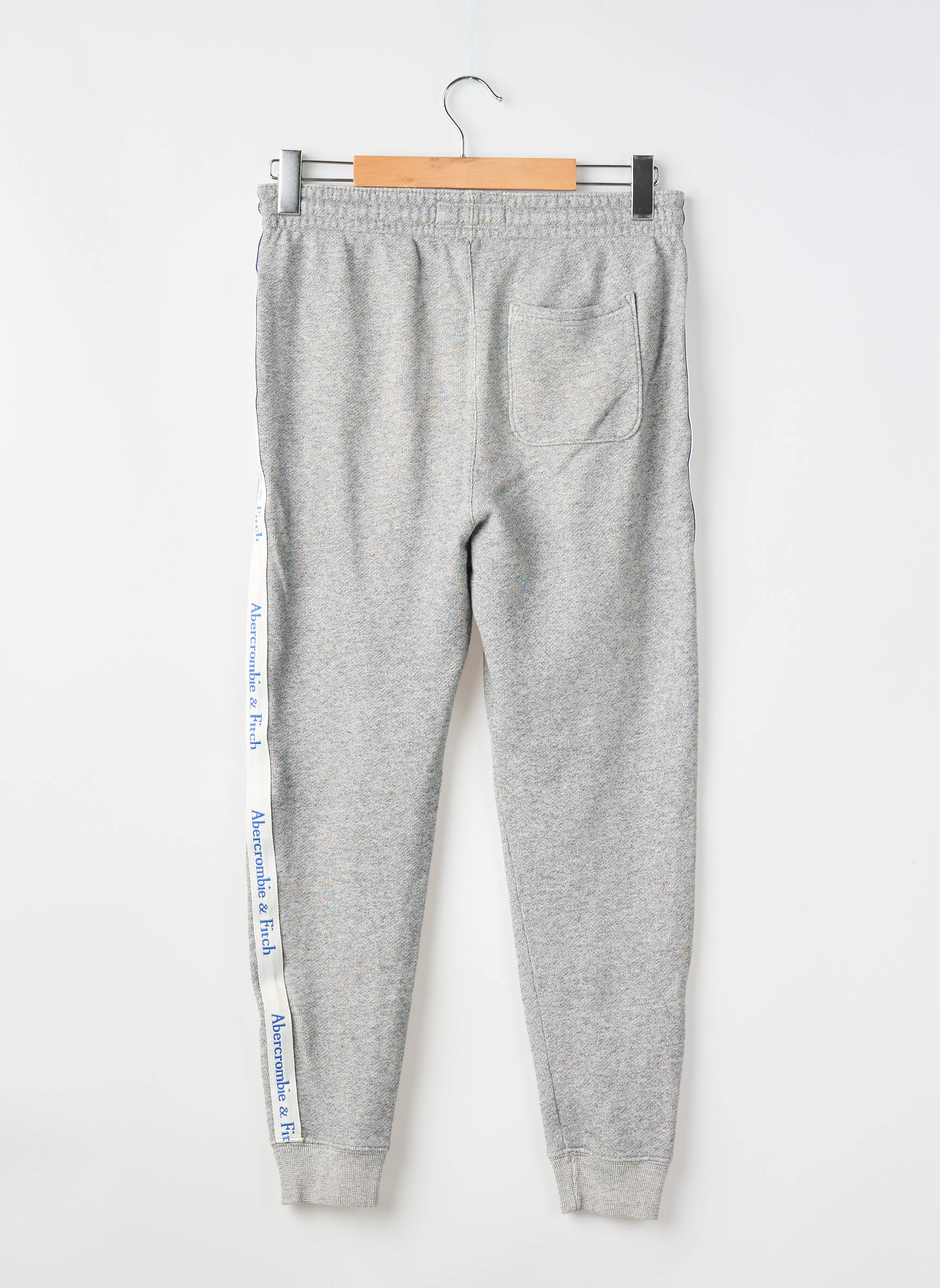 Joggins kišenės normala dydis pilka ABERCROMBIE & FITCH vyras