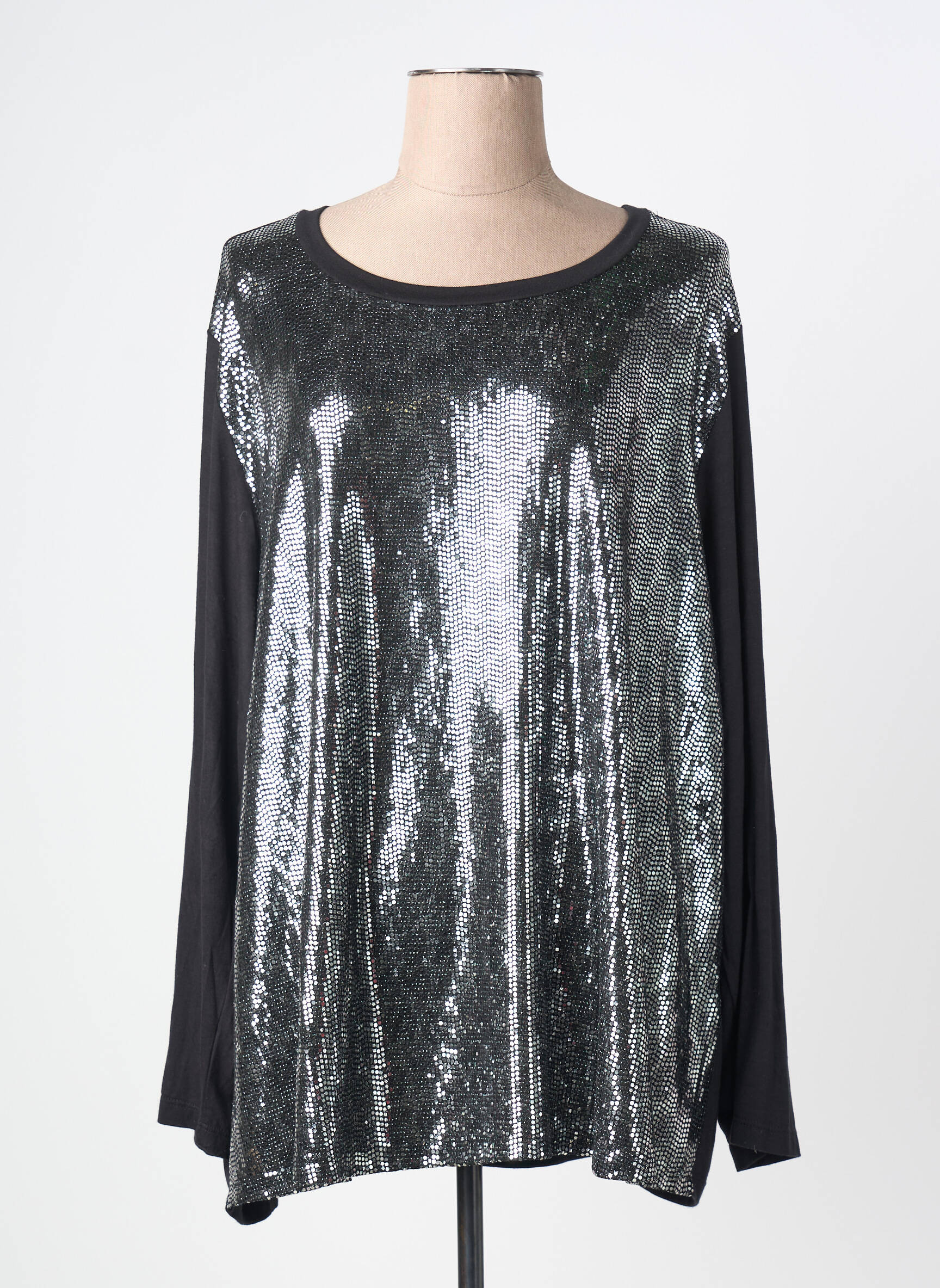 Viršūnė tamprumas ilgos rankovės juodas SOPHIA CURVY moteris