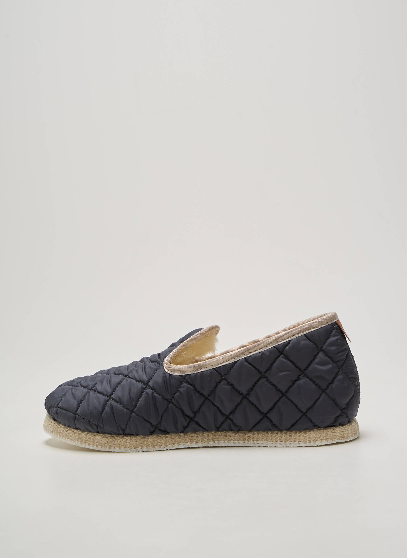 Bateliai/pantofliai apvalus mygtukas plokščias kulnas iki 3 cm pilka CHAUSSE MOUTON moteris