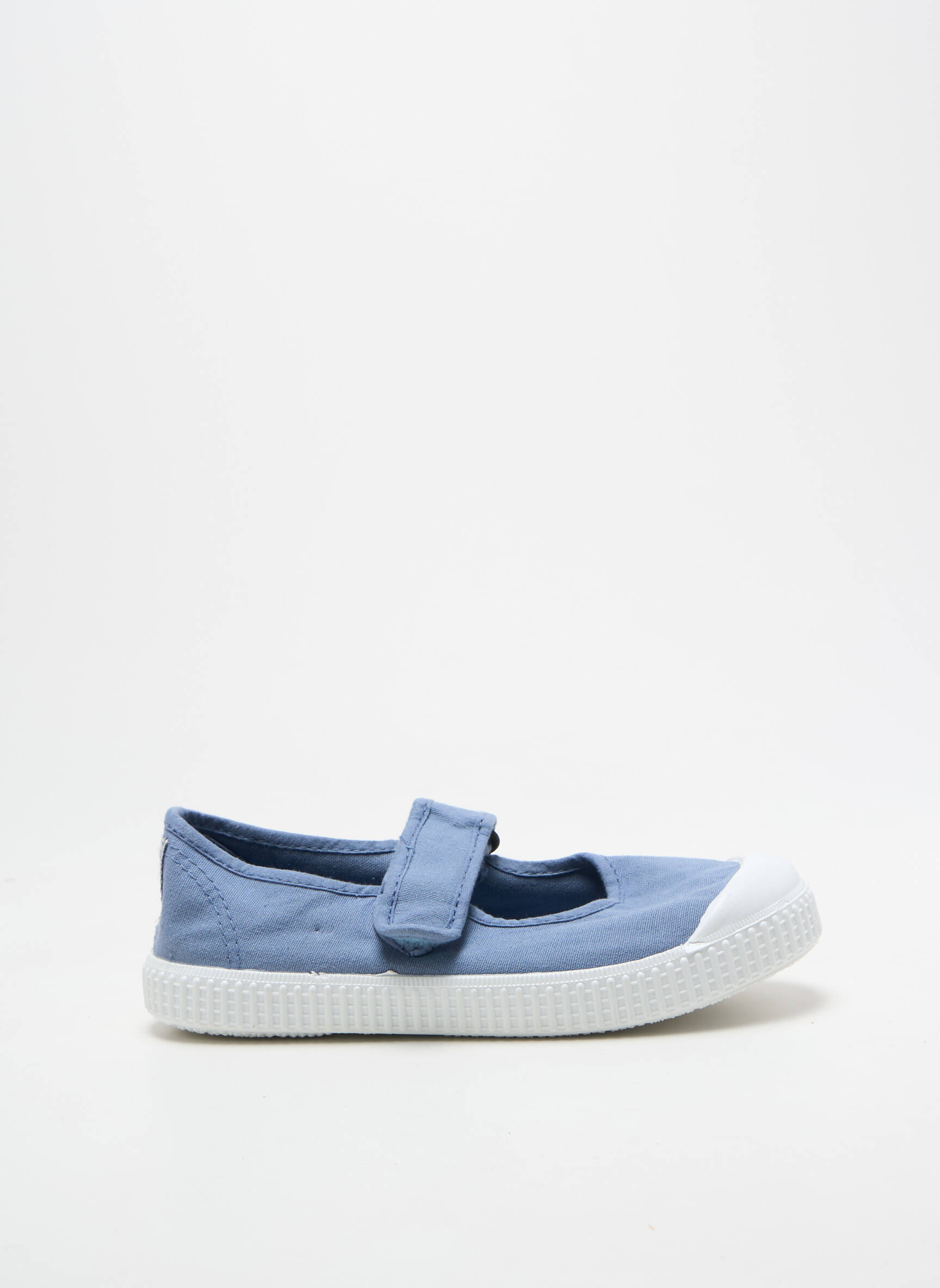Balerinos apvalus mygtukas apvalus mygtukas mėlyna VICTORIA mergina