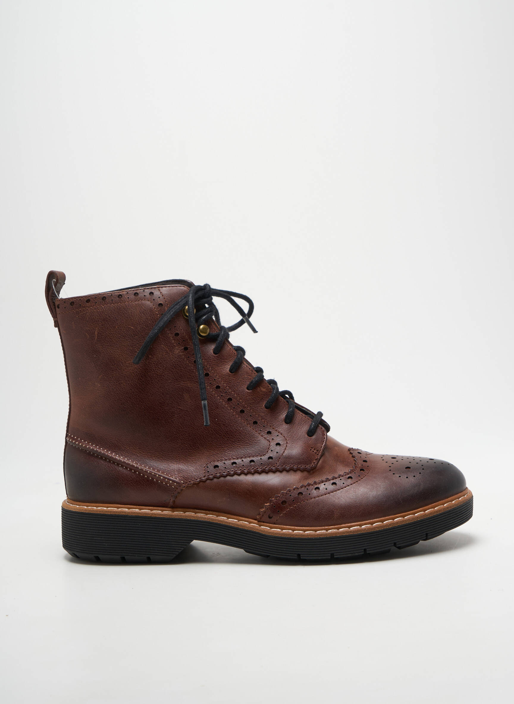 Batai/botai žemas kulnas plokščias kulnas iki 3 cm rudas CLARKS moteris
