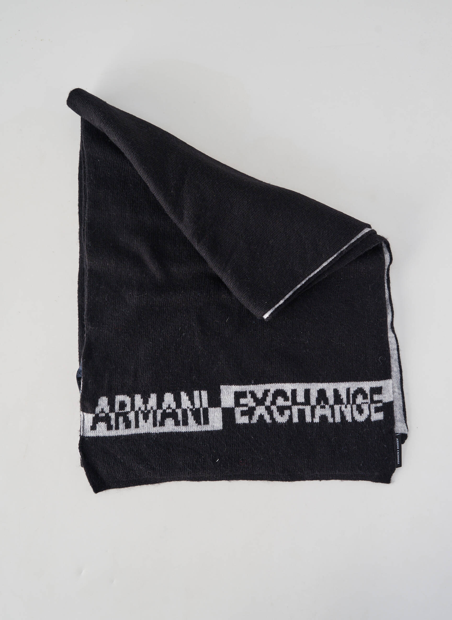 Šalikas tamprumas juodas ARMANI EXCHANGE vyras