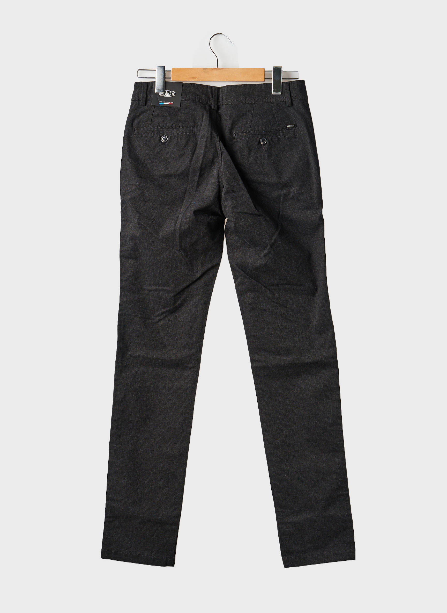 Chino kelnė popelinos audinys, kuris pasižymi lygiu ir tankiu paviršiumi. normala dydis pilka JACK & JONES vyras