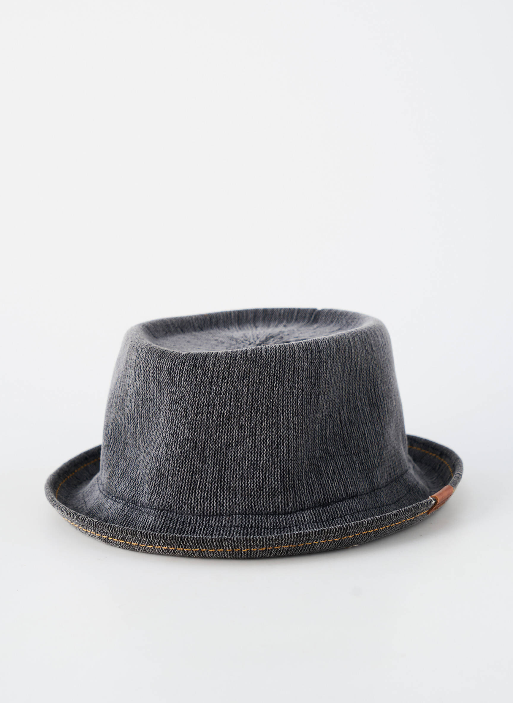 Skrybėlė pilka KANGOL vyras