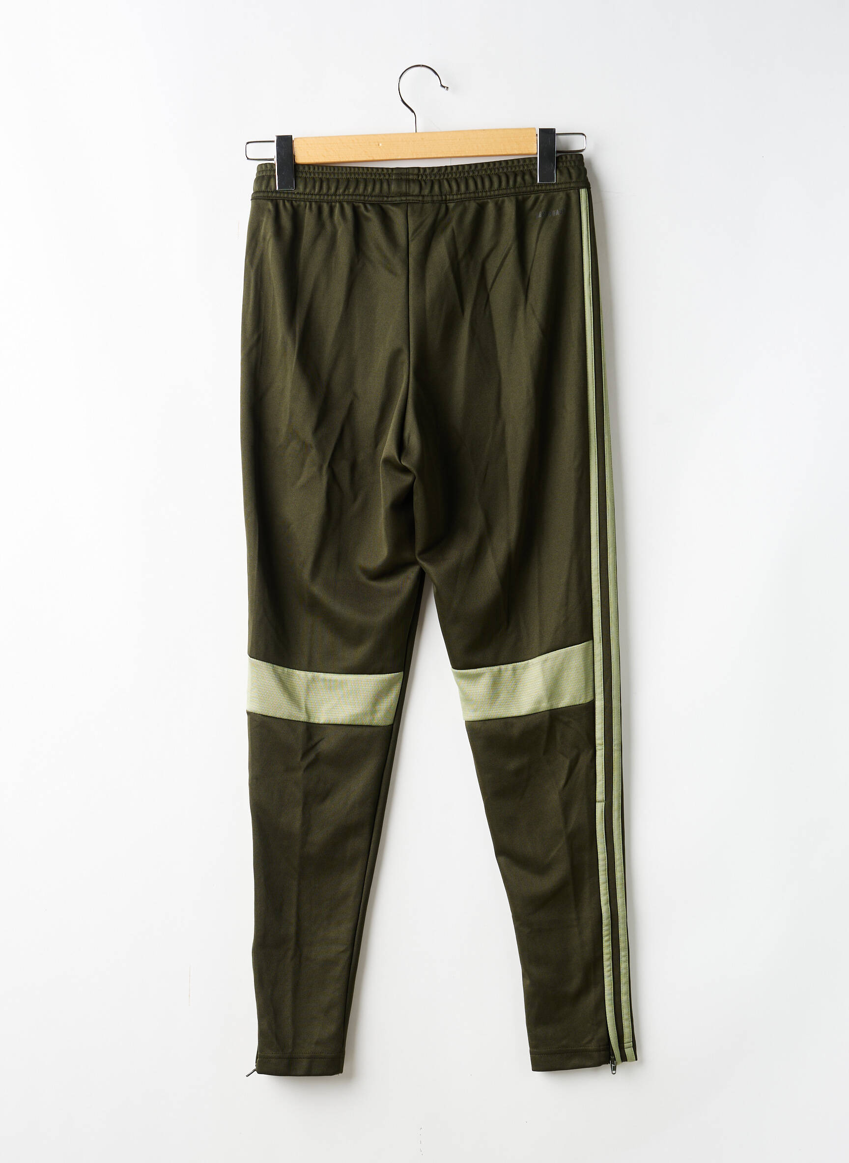Joggins lieknas normala dydis žalias ADIDAS vyras