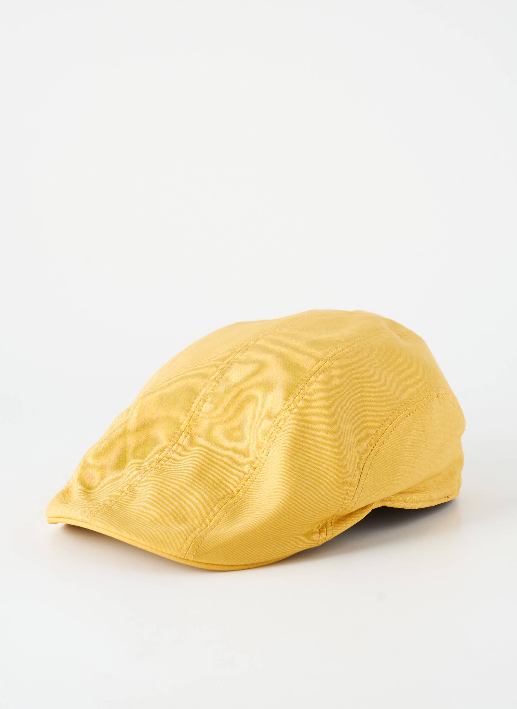 Kepuraitė popelinos audinys, kuris pasižymi lygiu ir tankiu paviršiumi. geltona AUSSIE APPAREL vyras