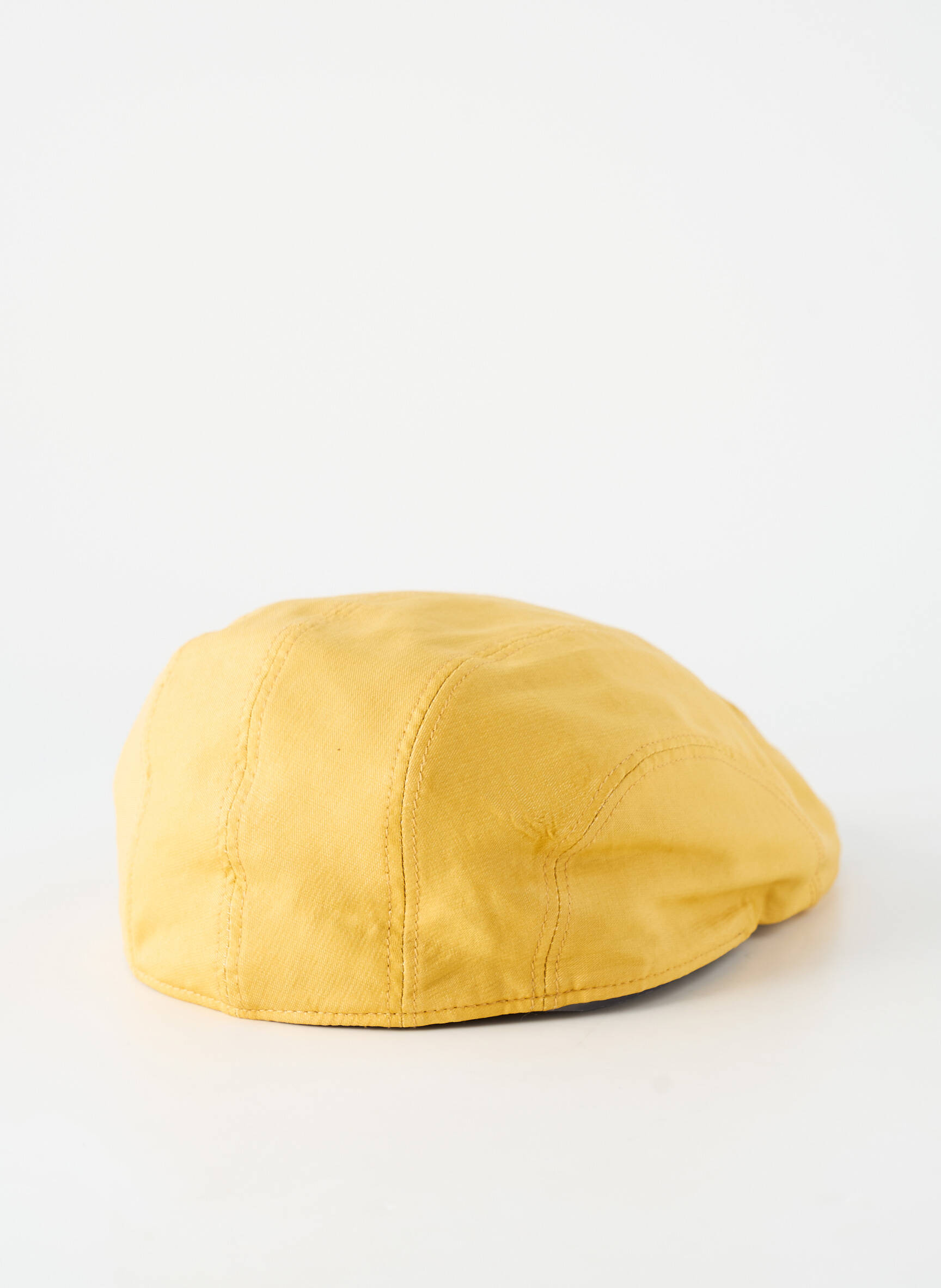 Kepuraitė popelinos audinys, kuris pasižymi lygiu ir tankiu paviršiumi. geltona AUSSIE APPAREL vyras