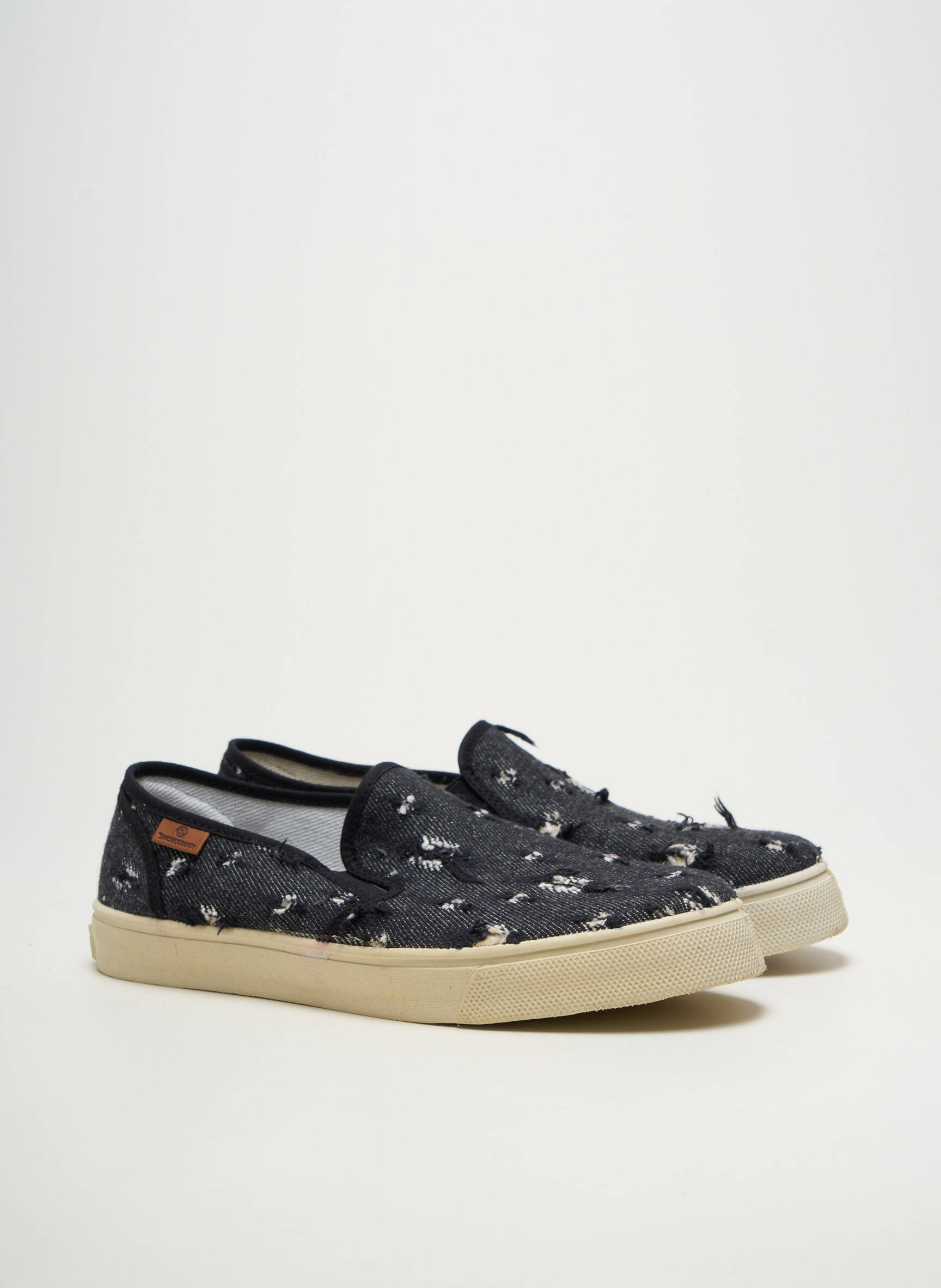 Slip-on batai apvalus mygtukas apvalus mygtukas juodas SHOECOLOGY vyras