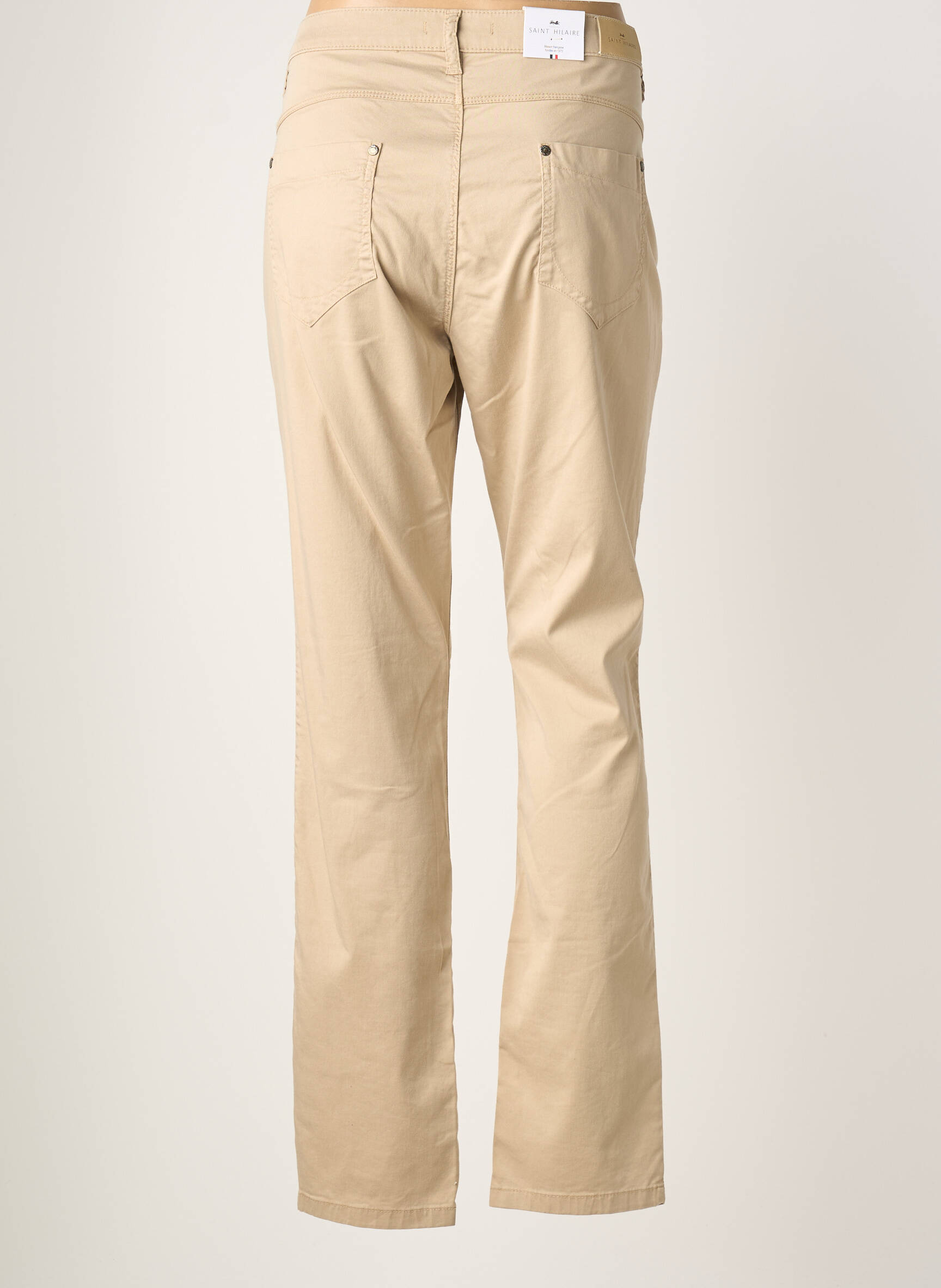 Lieknos kelnės popelinos audinys, kuris pasižymi lygiu ir tankiu paviršiumi. normala dydis bežinis BRUNO SAINT HILAIRE moteris