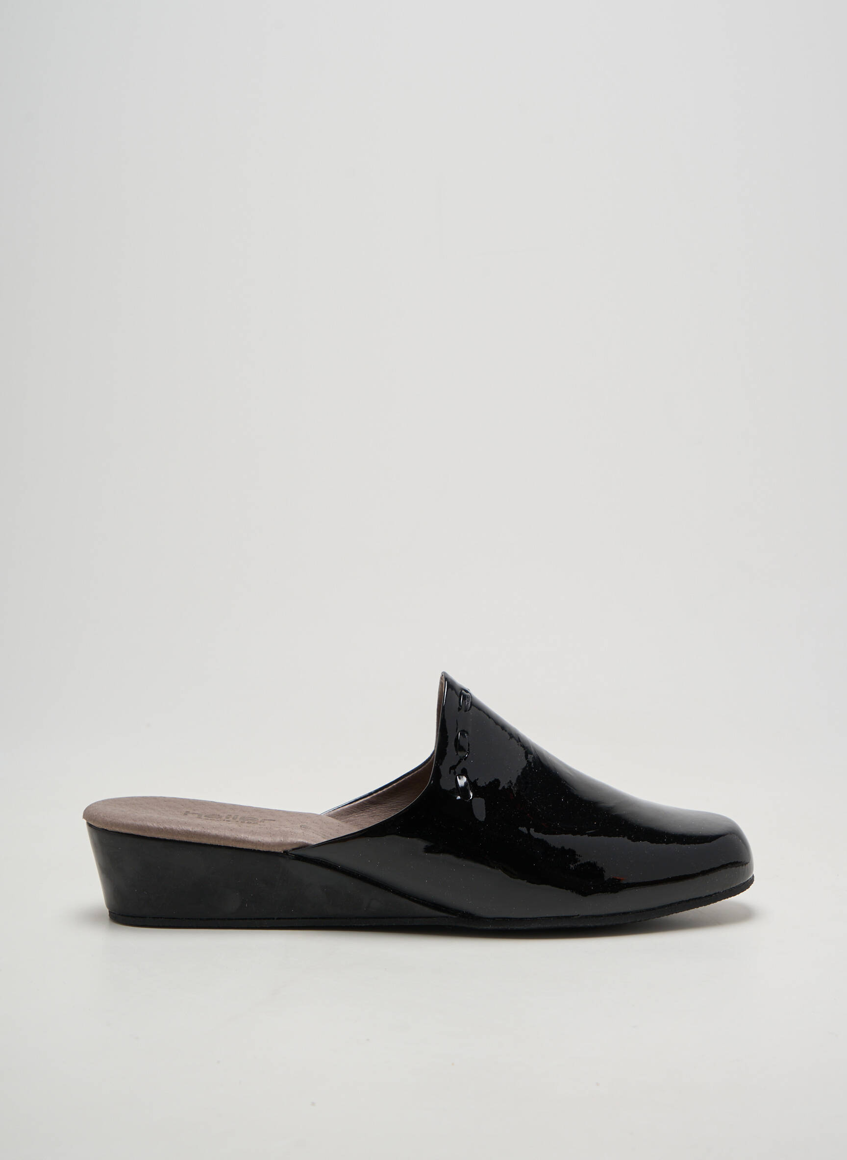 Mule/sabotai lygus medžiaga kulnas nuo 4 iki 6 cm juodas HELLER moteris